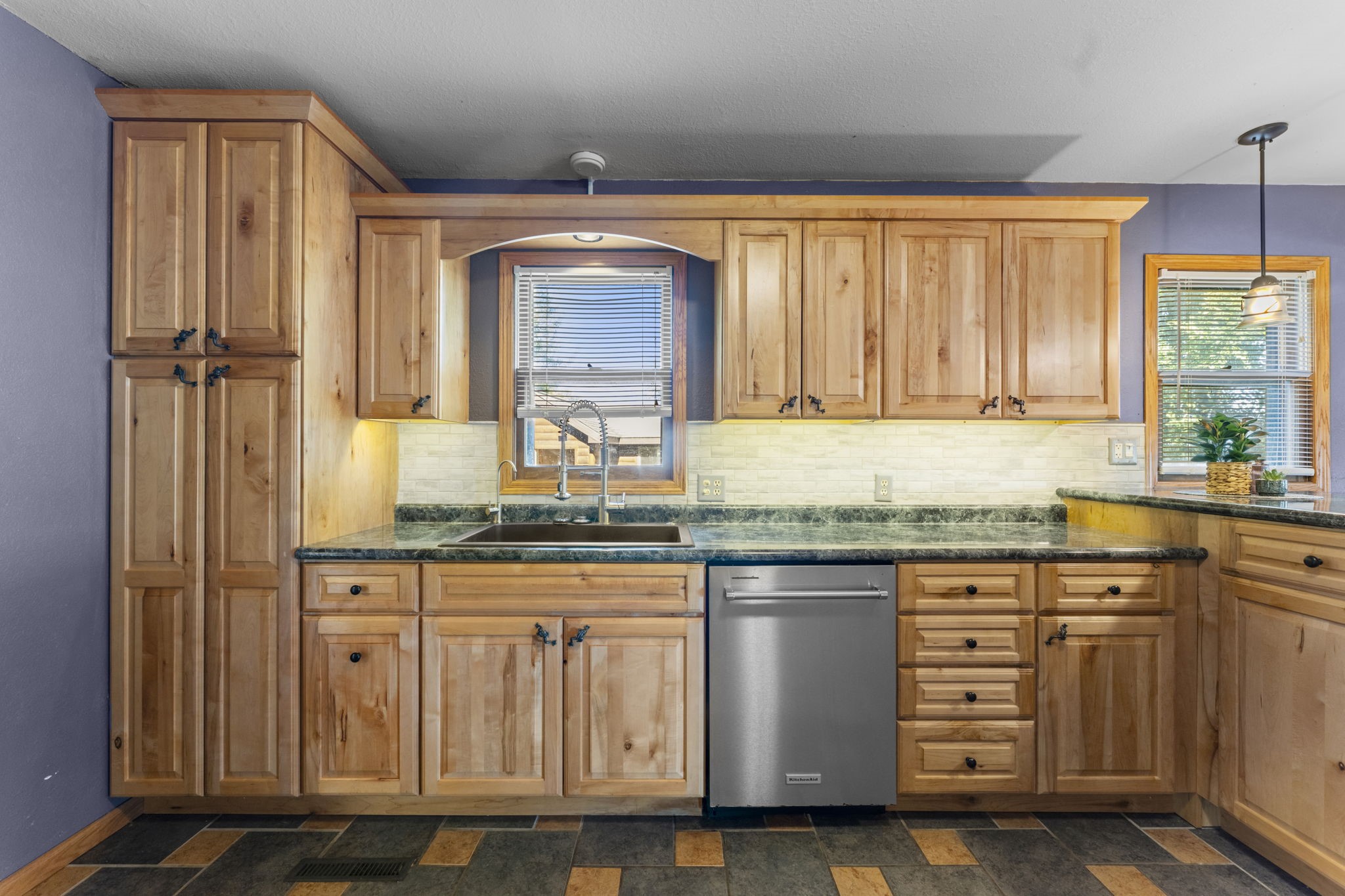 1605064 Property Photo 20