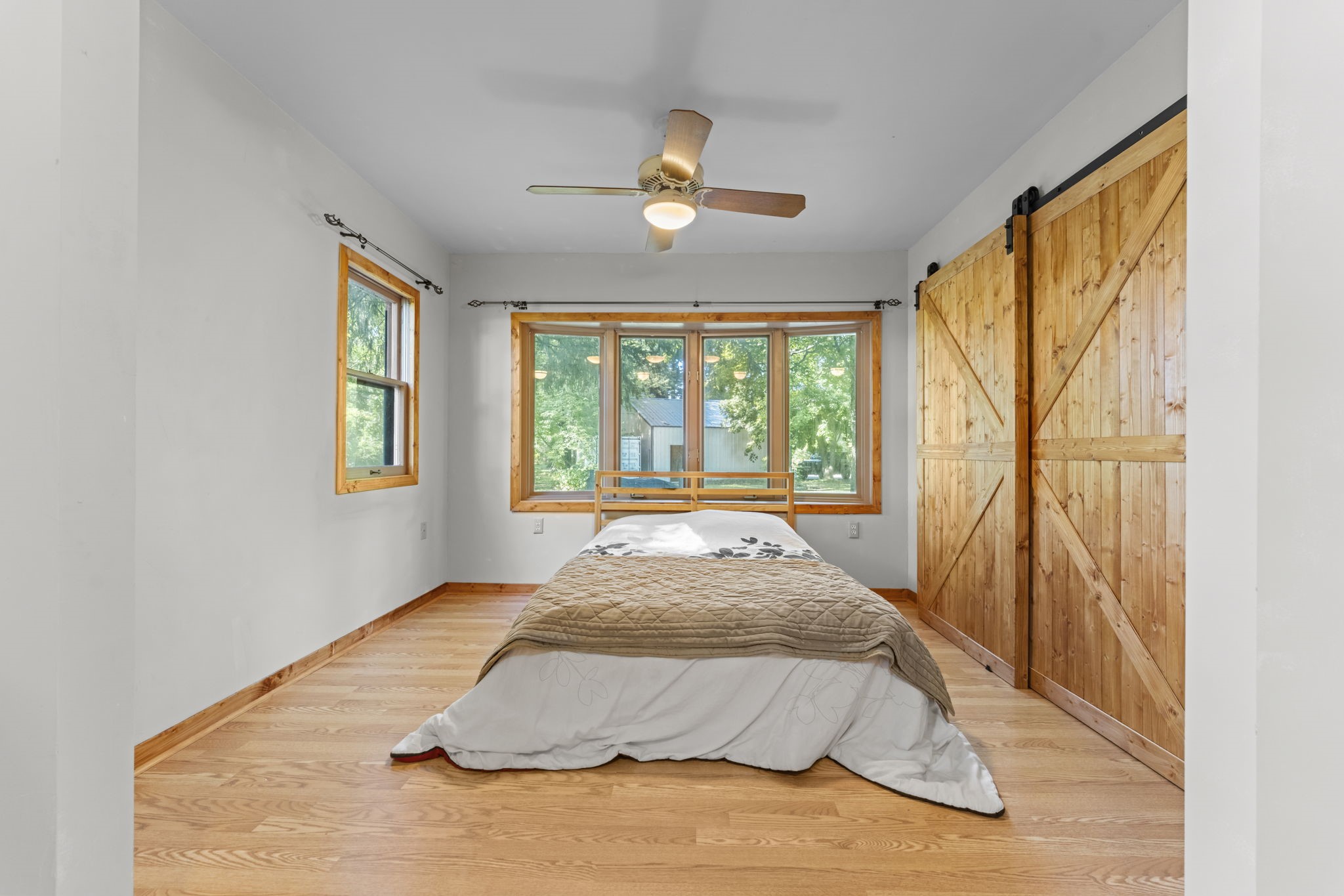 1605064 Property Photo 33