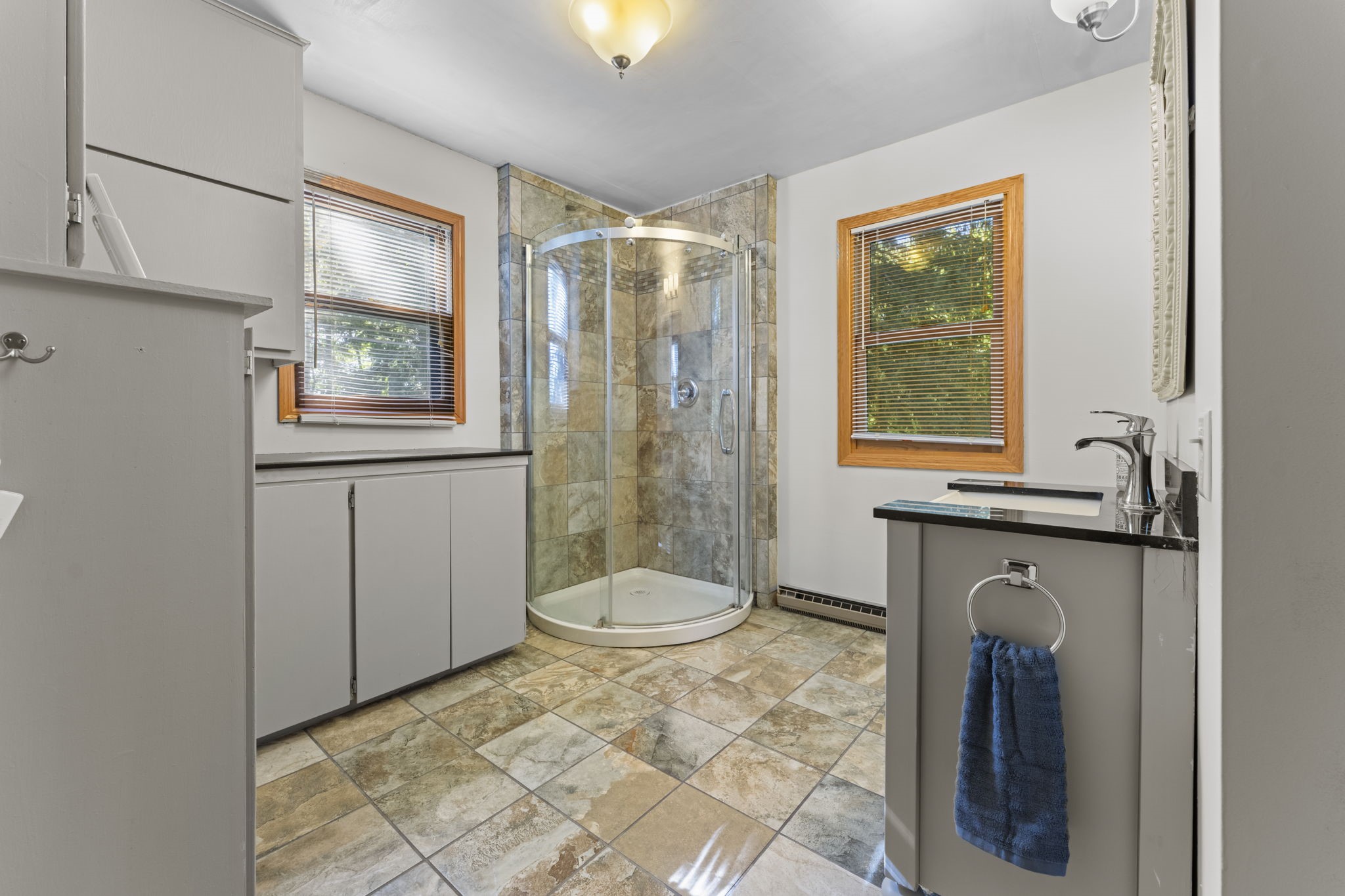 1605064 Property Photo 41