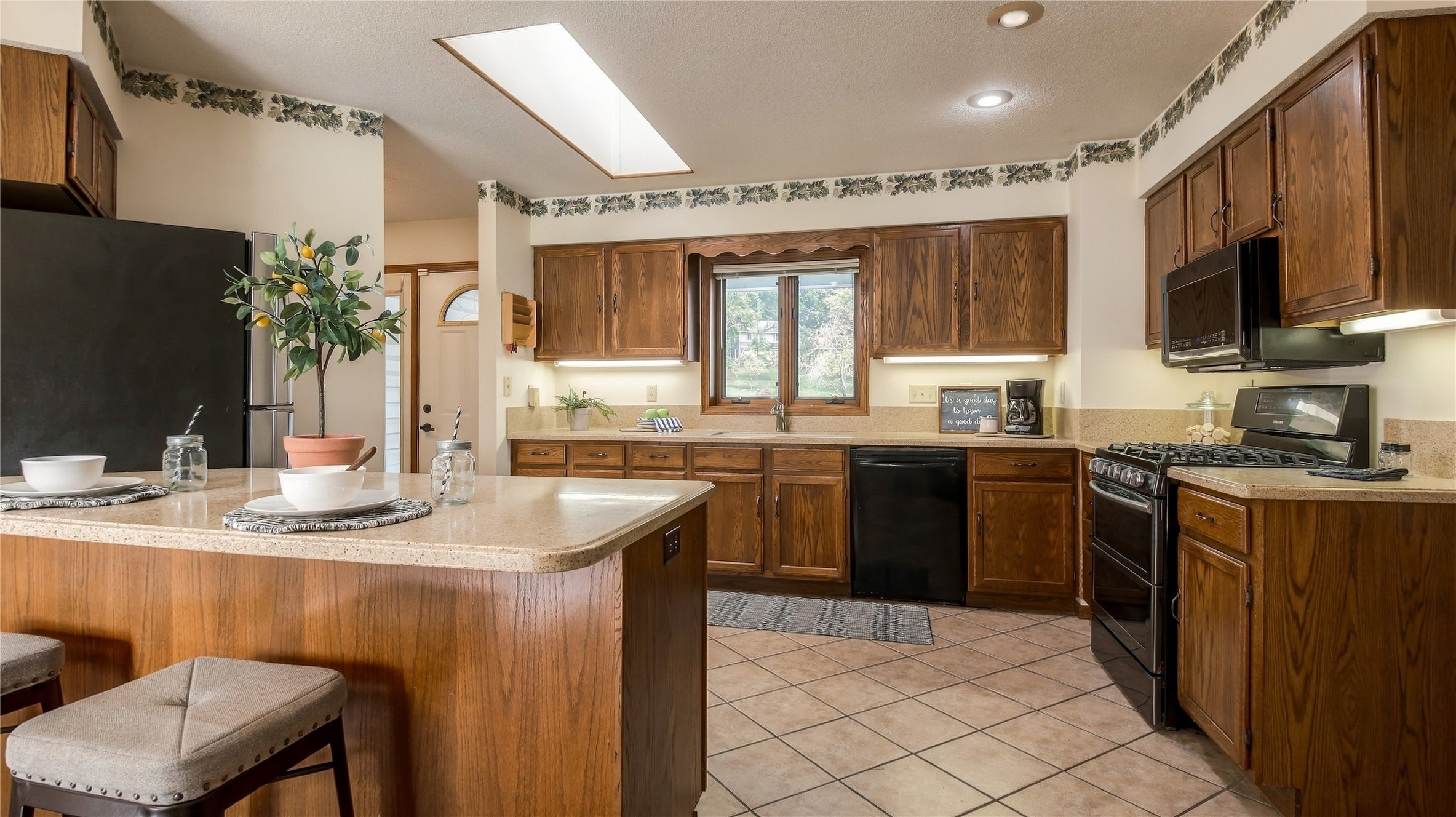 503 Hewitt Street Property Photo 13