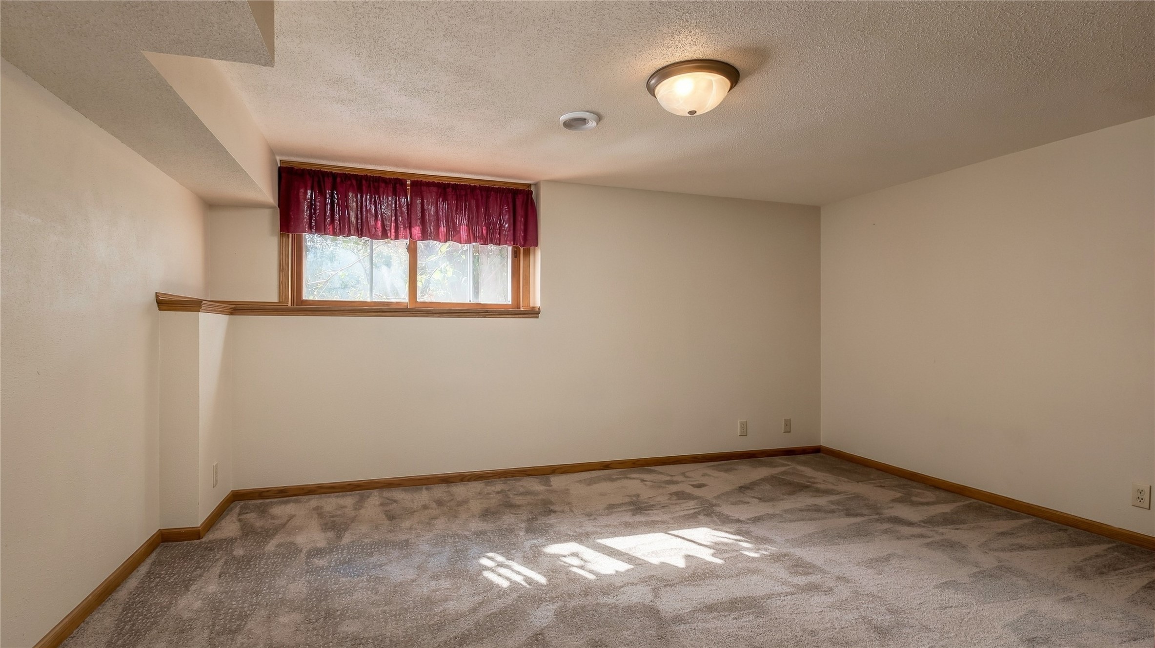 503 Hewitt Street Property Photo 28