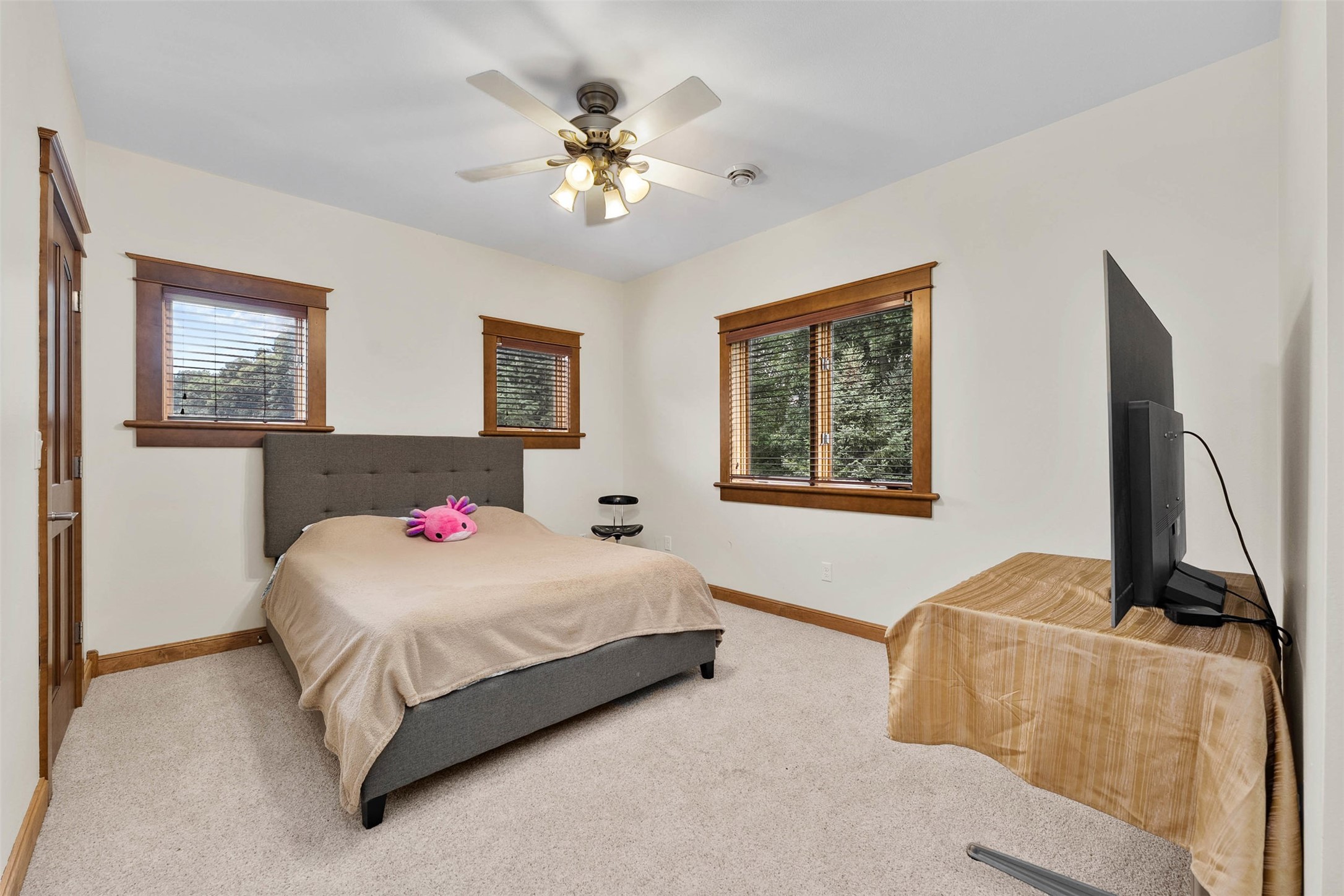 3130 Anric Drive Property Photo 33