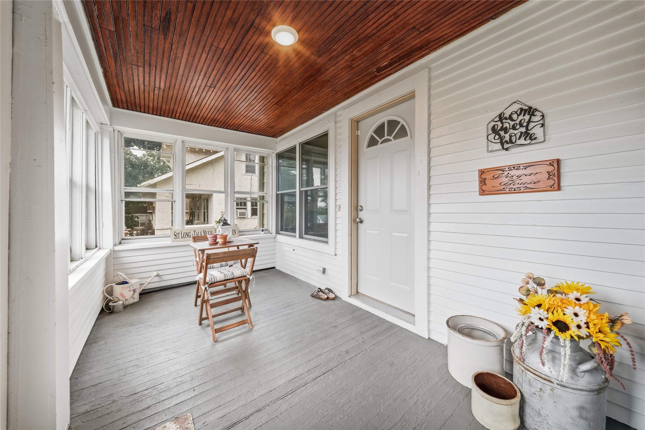 1548 Bellevue Avenue Property Photo 3