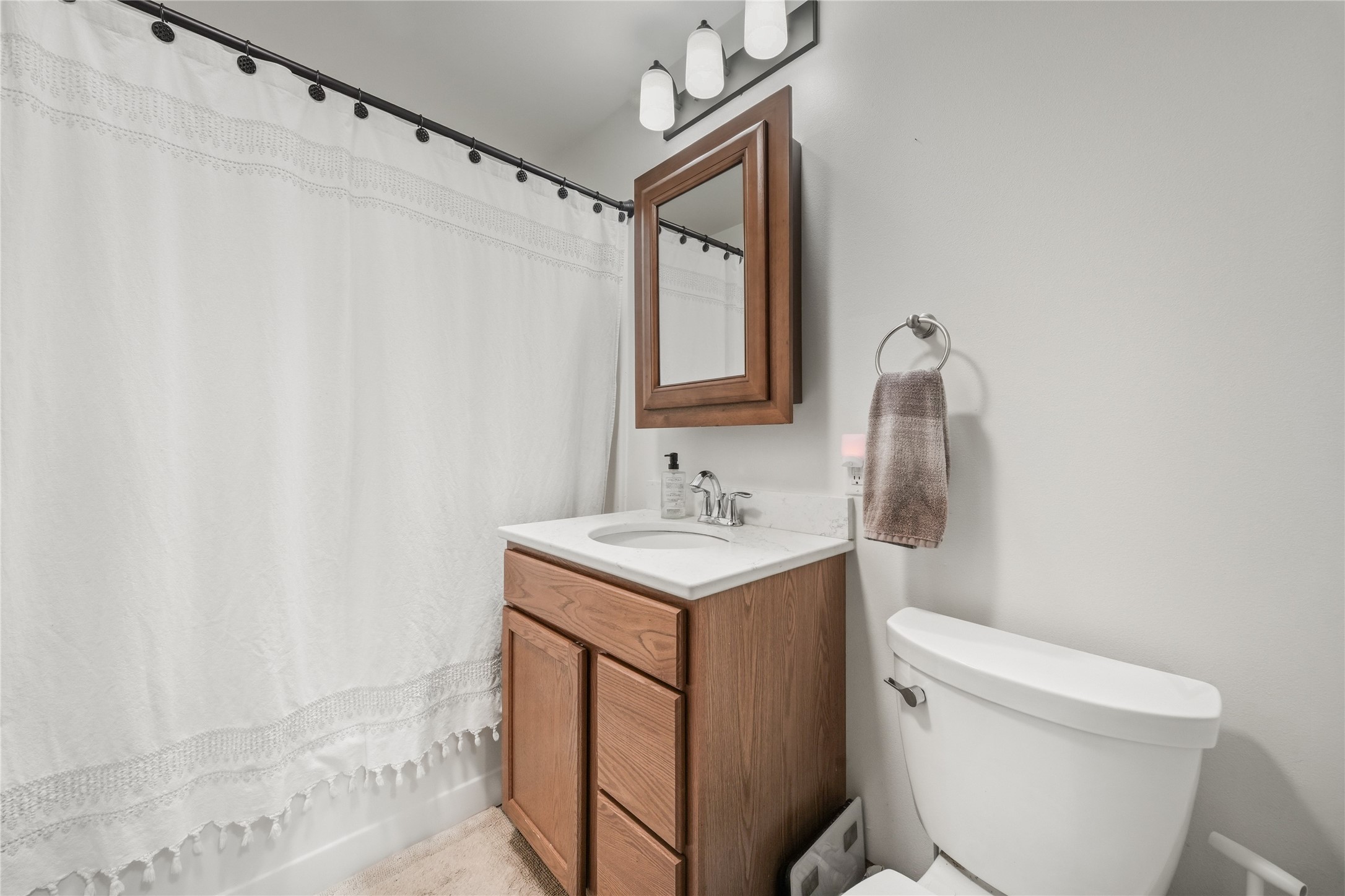 1548 Bellevue Avenue Property Photo 14