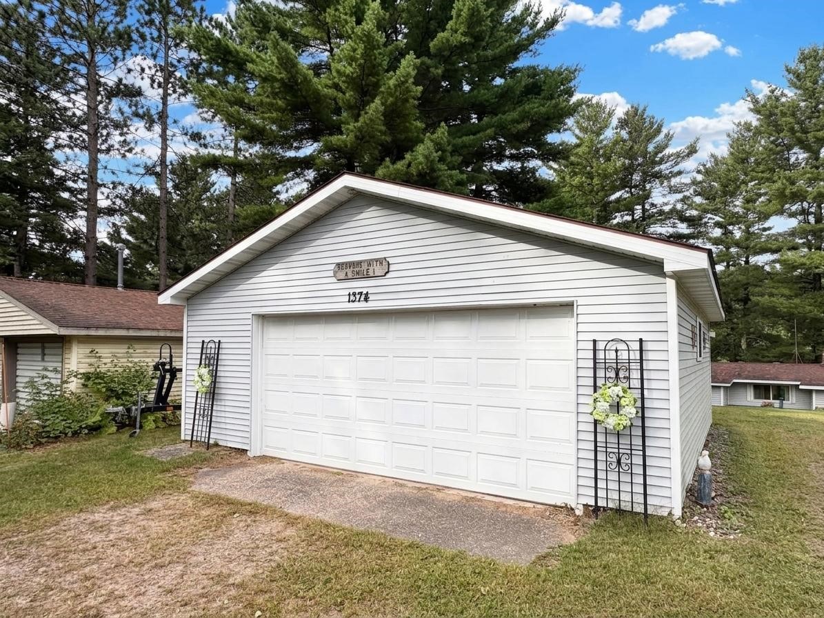 1374 21 3/4 Street Property Photo 18