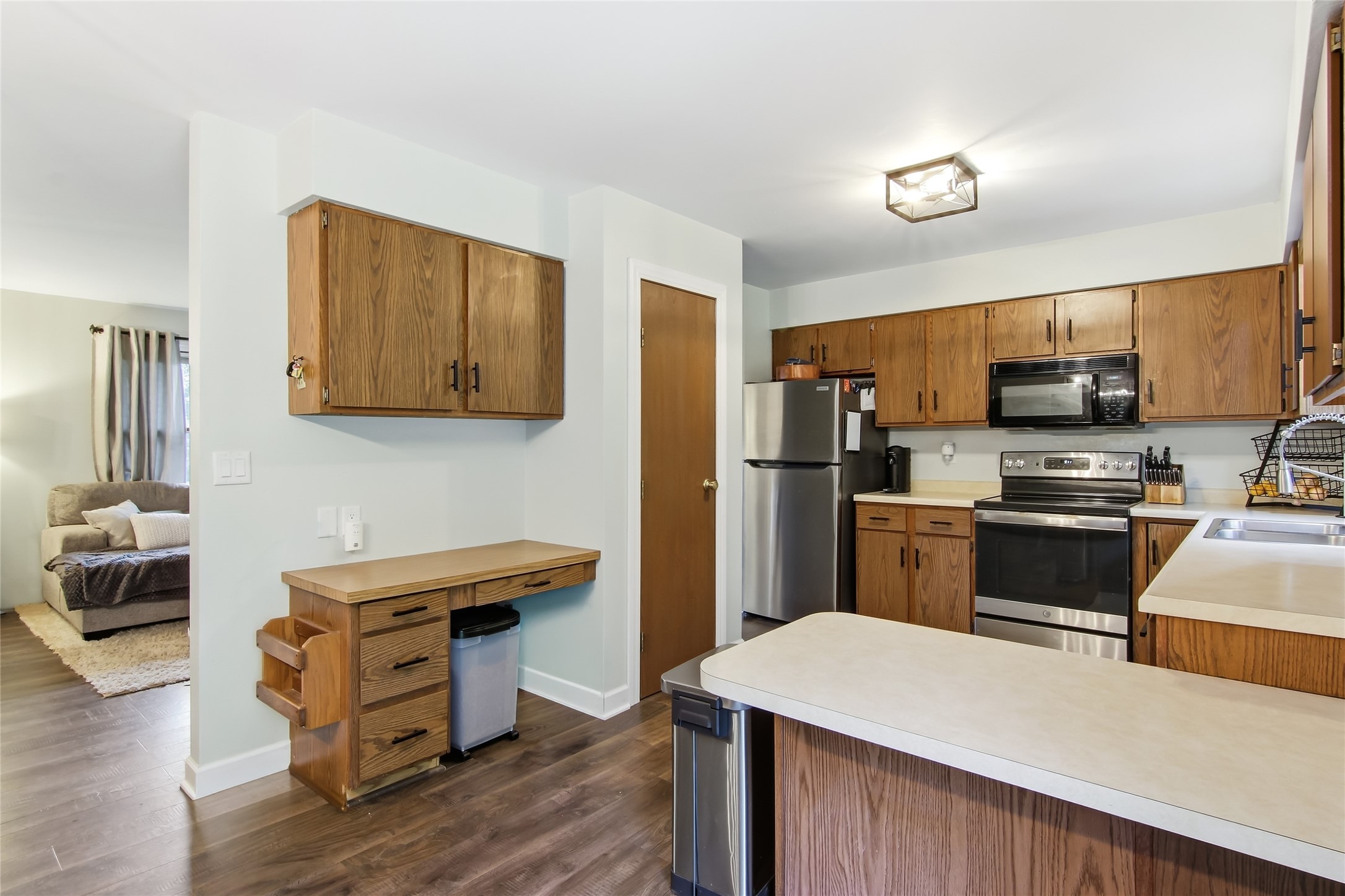 449 Komro Court Property Photo 10