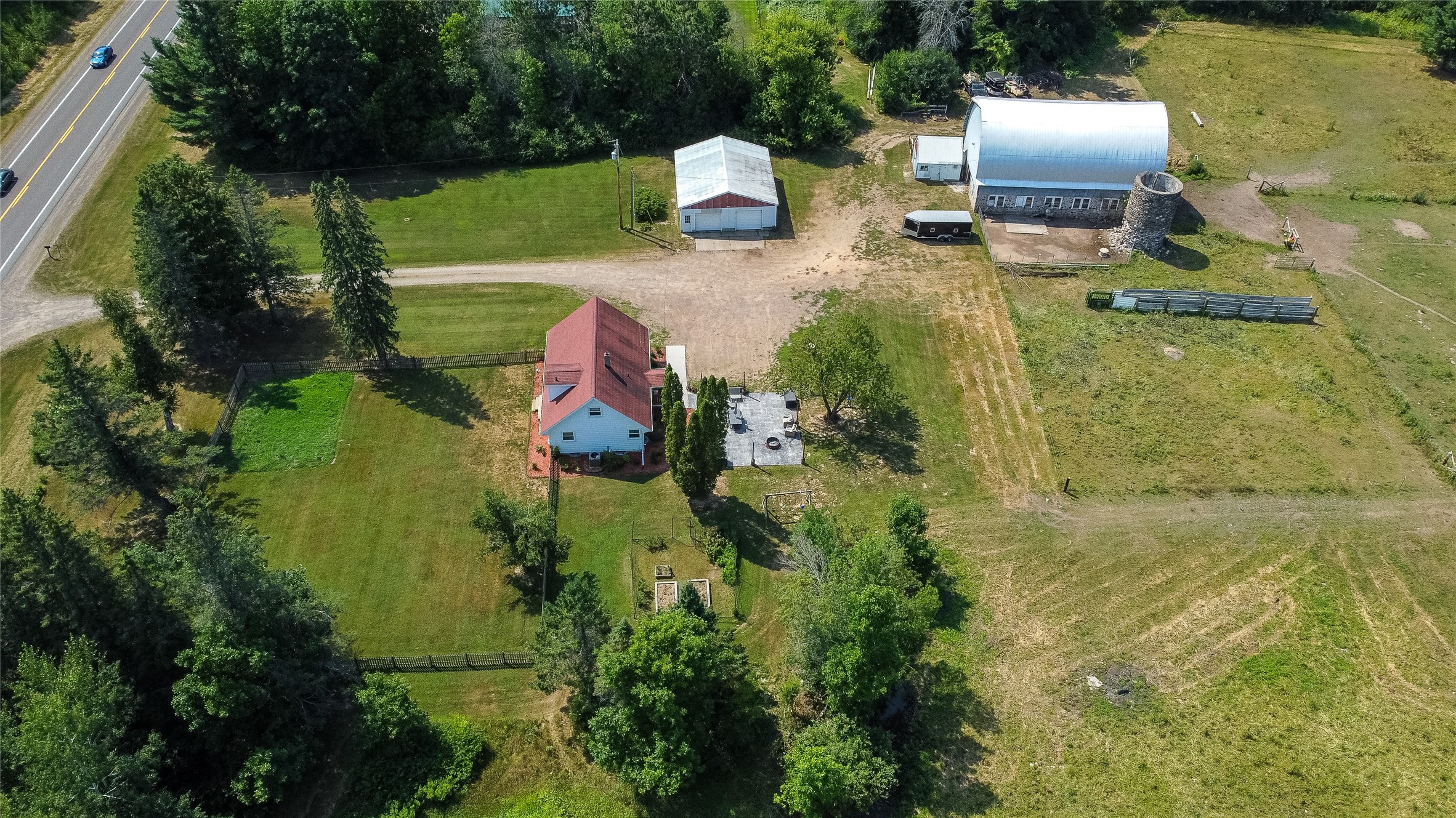 W8946 Us Highway 8 Property Photo 6
