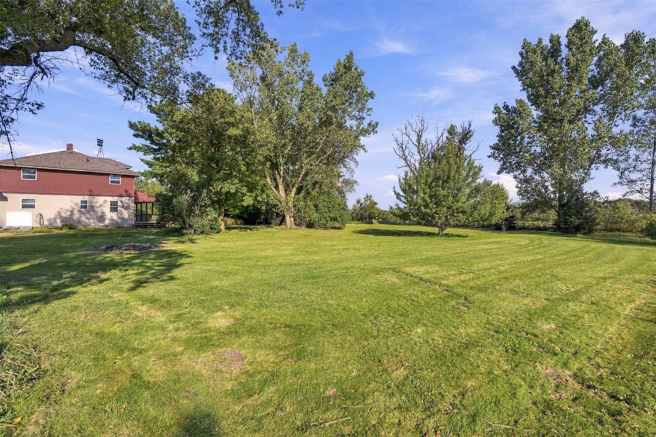 W14531 Polley Lane Property Photo 4