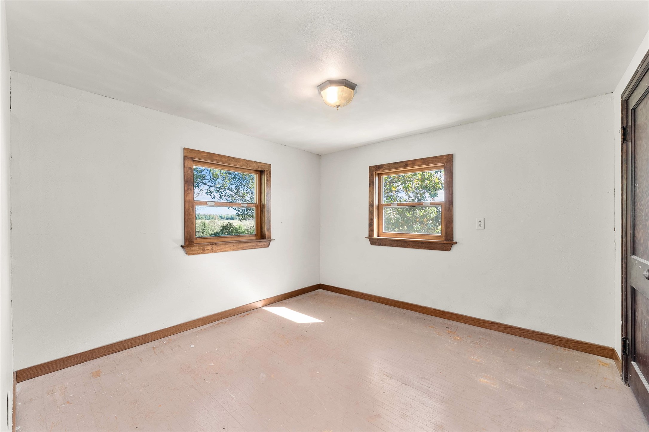 W14531 Polley Lane Property Photo 22