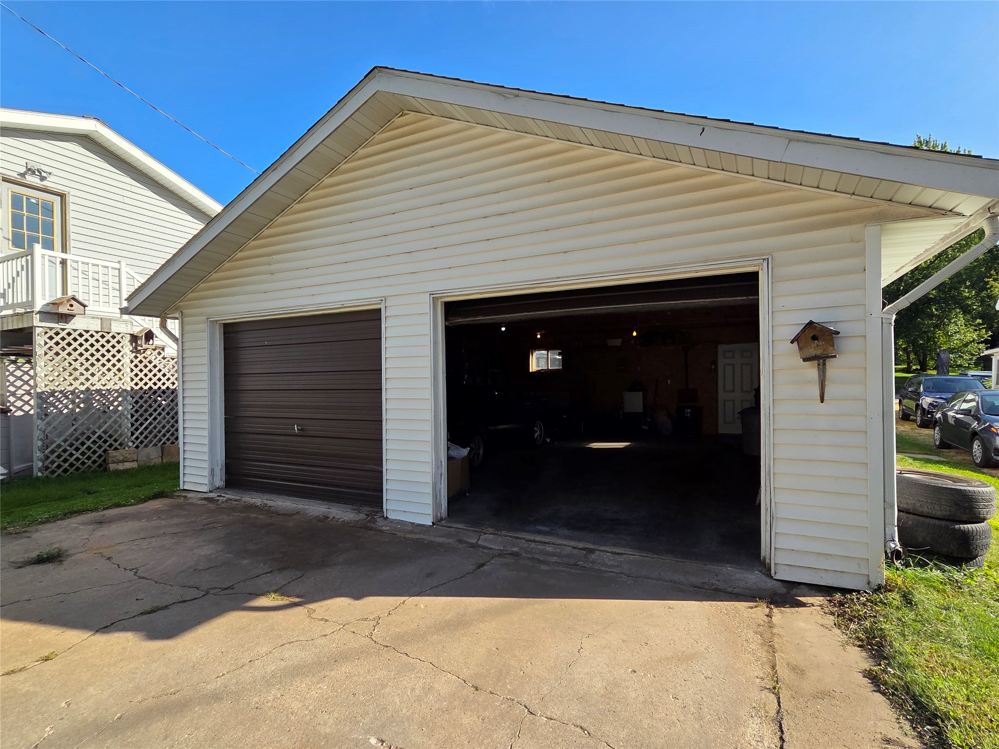 328 Maple Street Property Photo 5