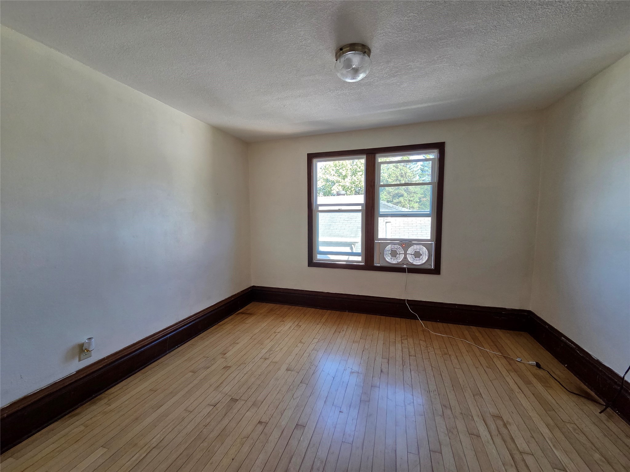 328 Maple Street Property Photo 26