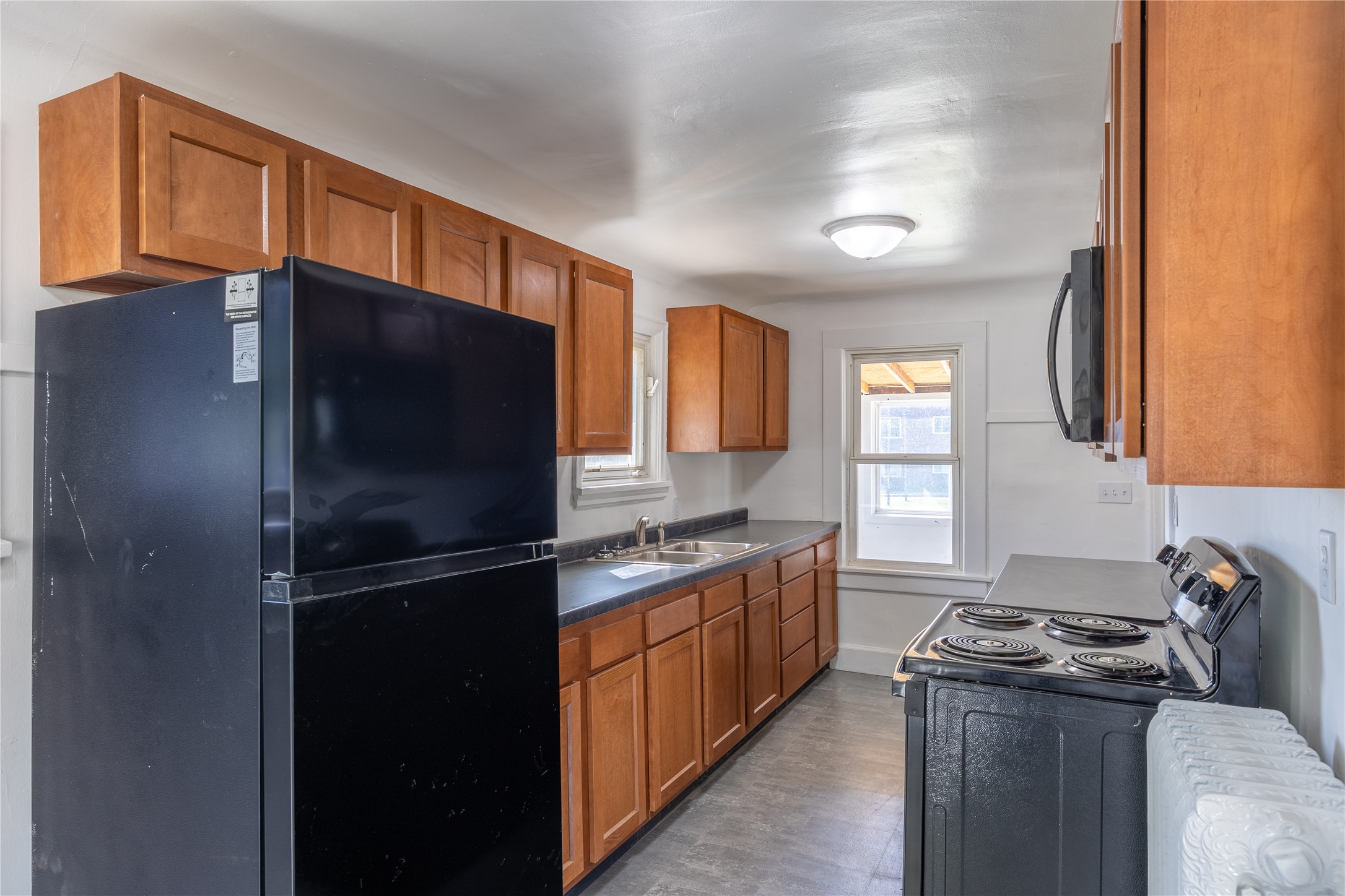 618 Miner Avenue W Property Photo 4