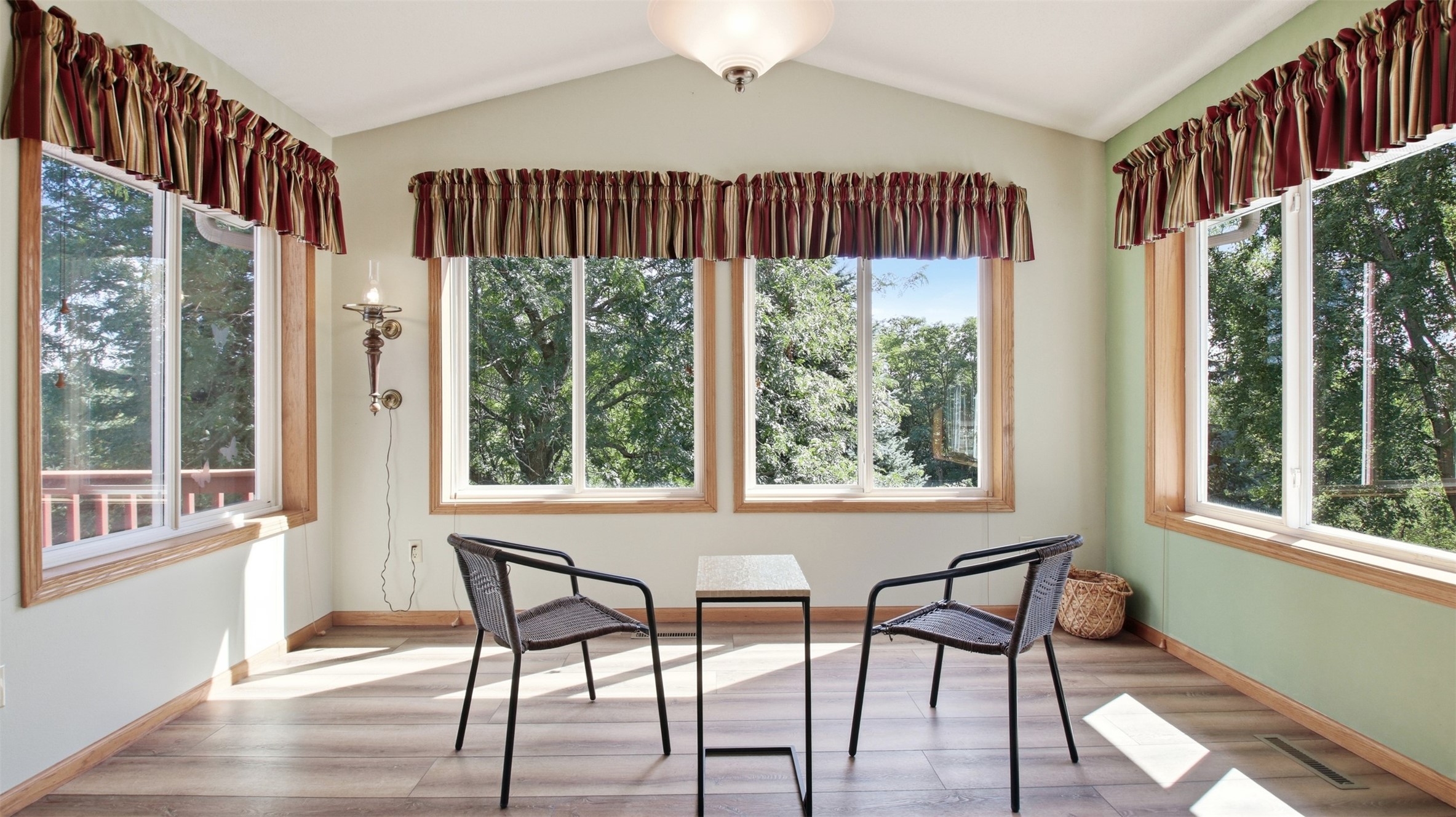 1103 Weather Ridge Road Property Photo 18
