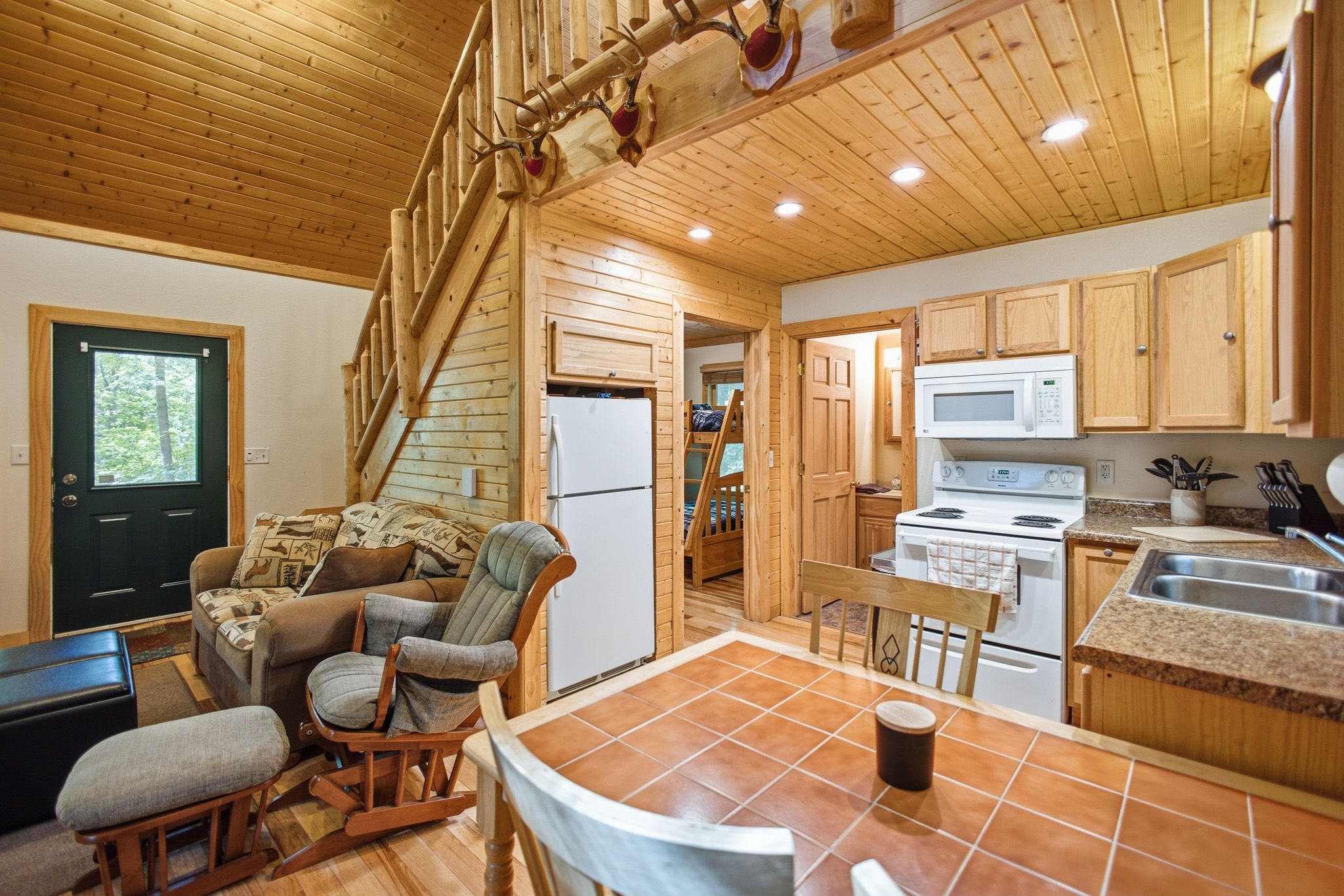 3801 Gaslyn Road Property Photo 9