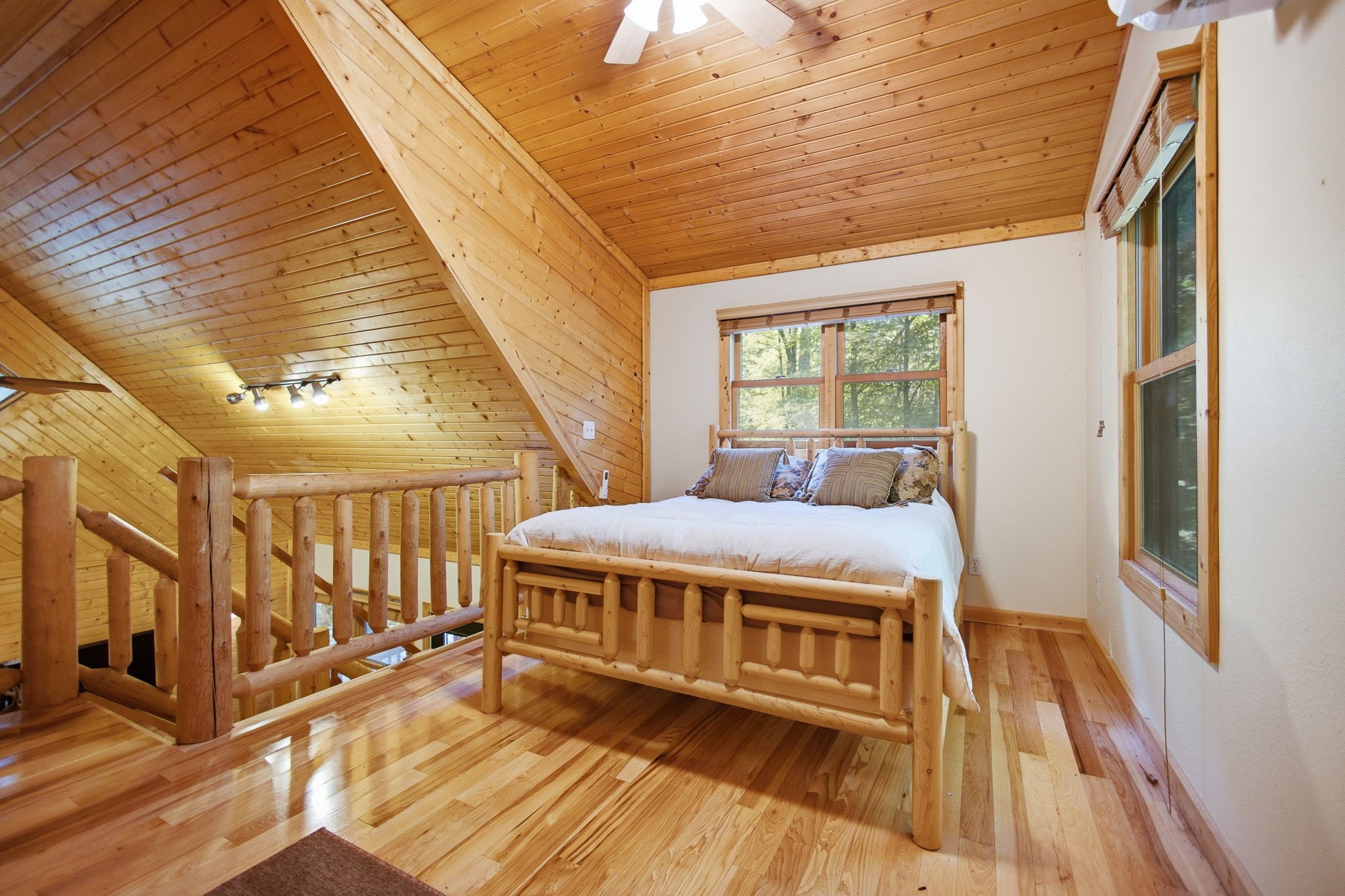 3801 Gaslyn Road Property Photo 16