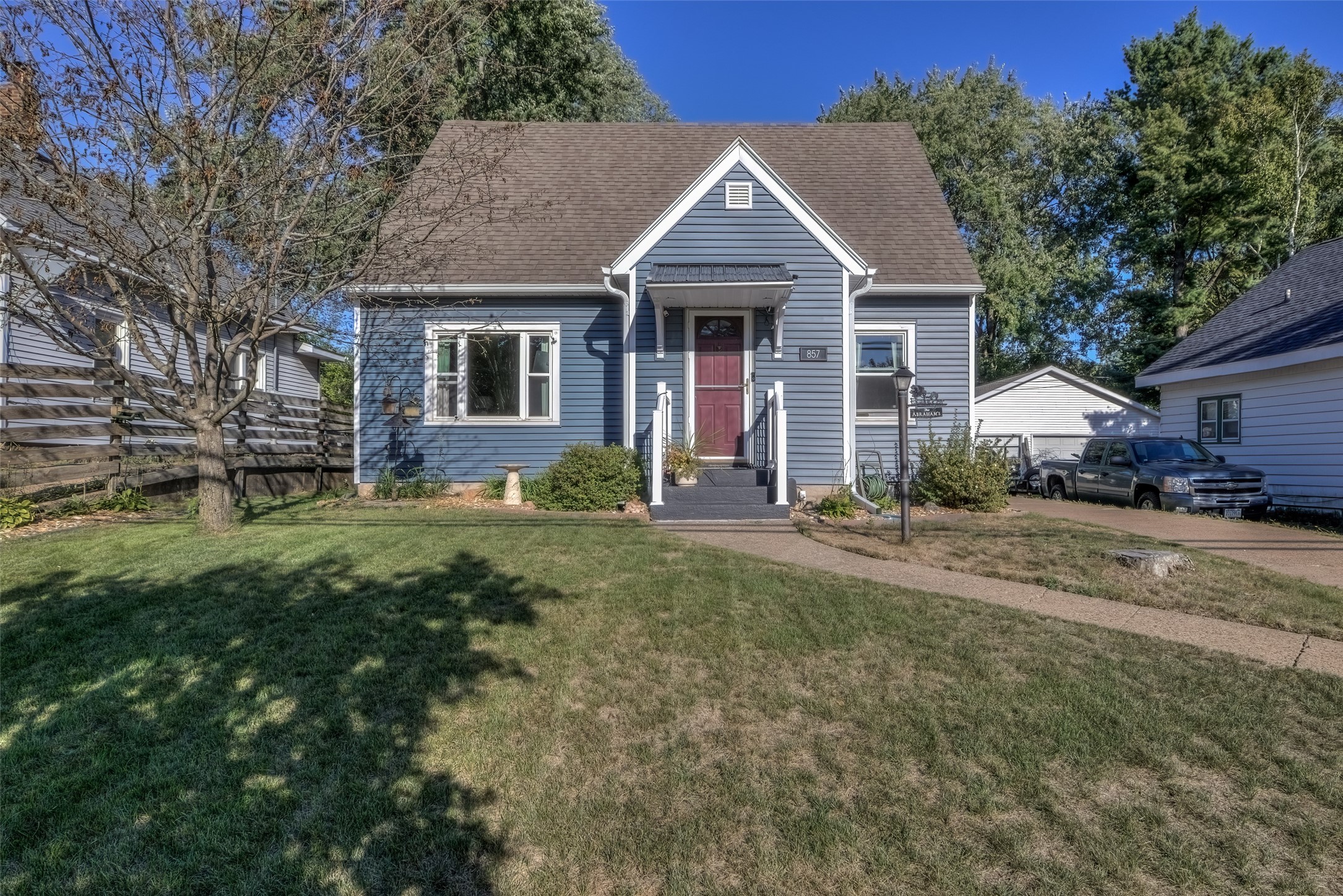 857 Starr Avenue Property Photo 1