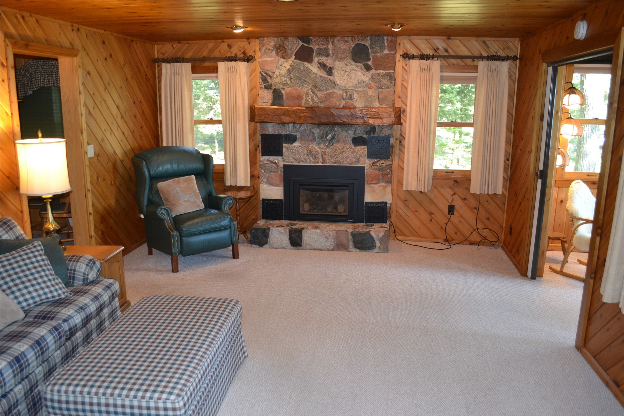 12431 W Lake Street Property Photo 20