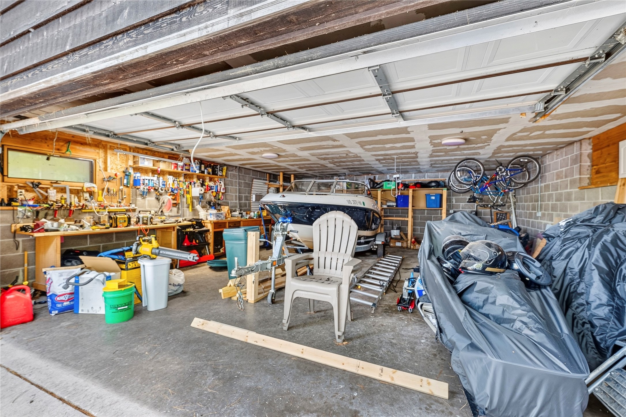 17305 Pioneer Road Property Photo 10