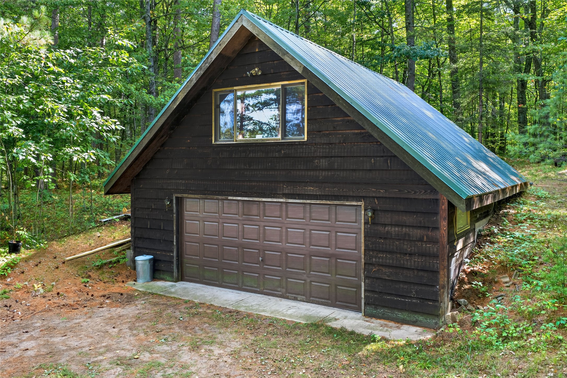 17305 Pioneer Road Property Photo 41