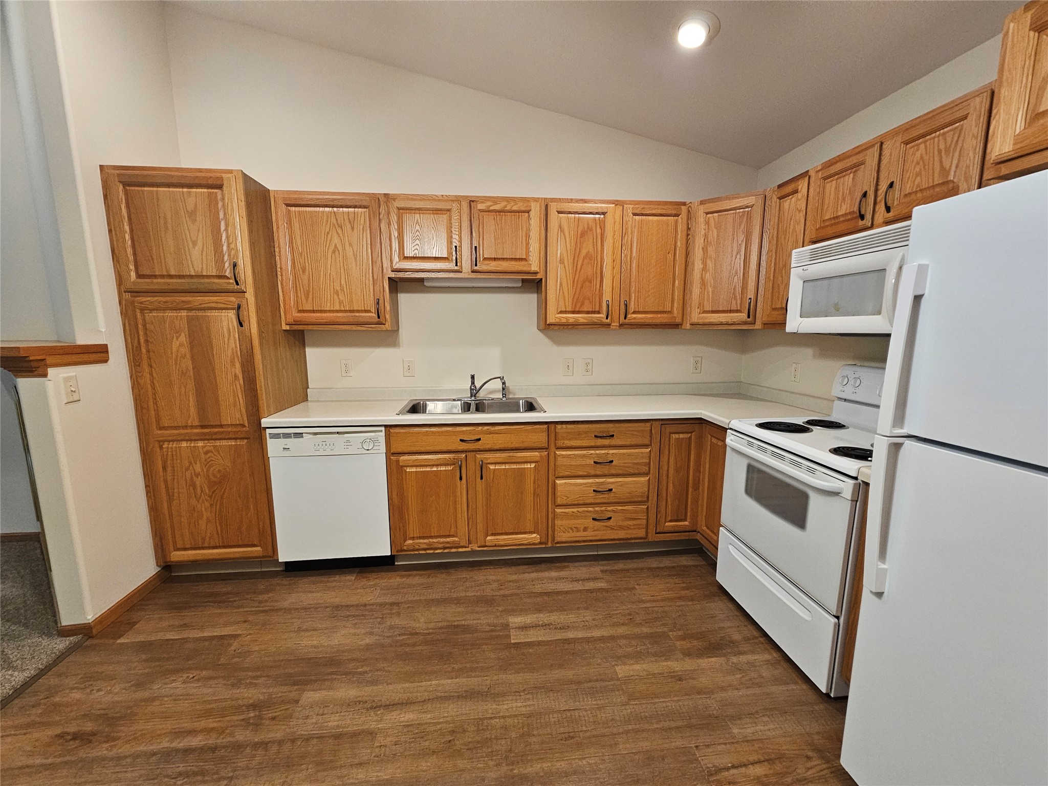 3330 S Robin Meadows Lane 3330 Property Photo 5