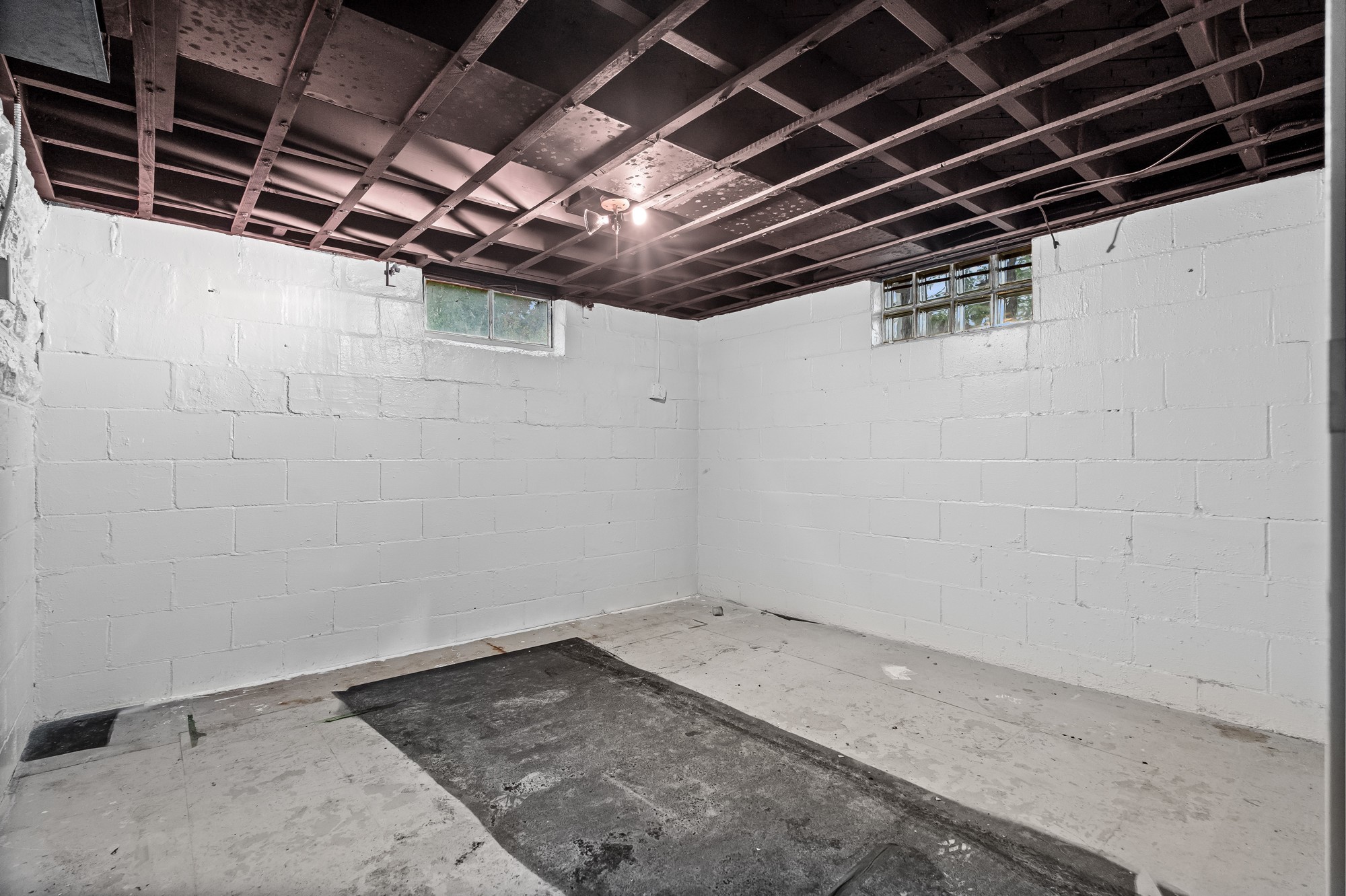 2430 Wood Street Property Photo 24