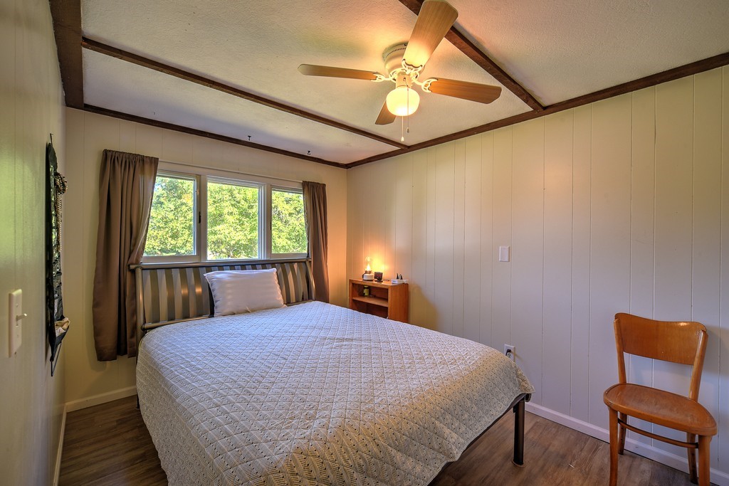23860 Malone Road Property Photo 13