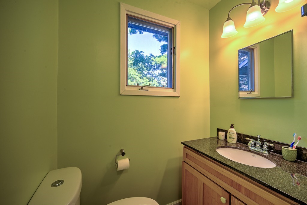 23860 Malone Road Property Photo 15