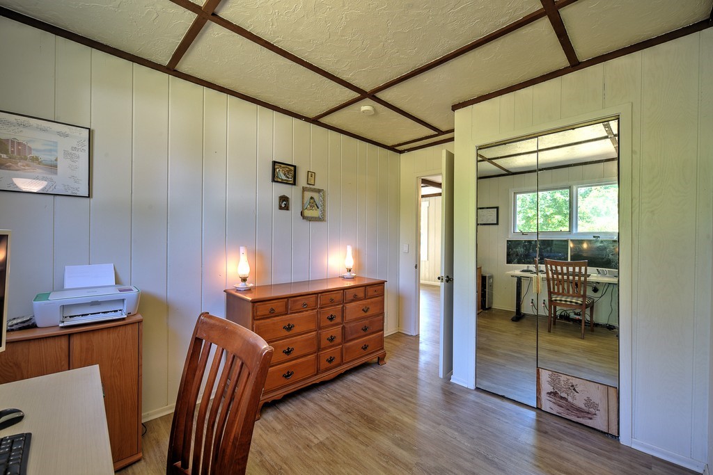 23860 Malone Road Property Photo 19