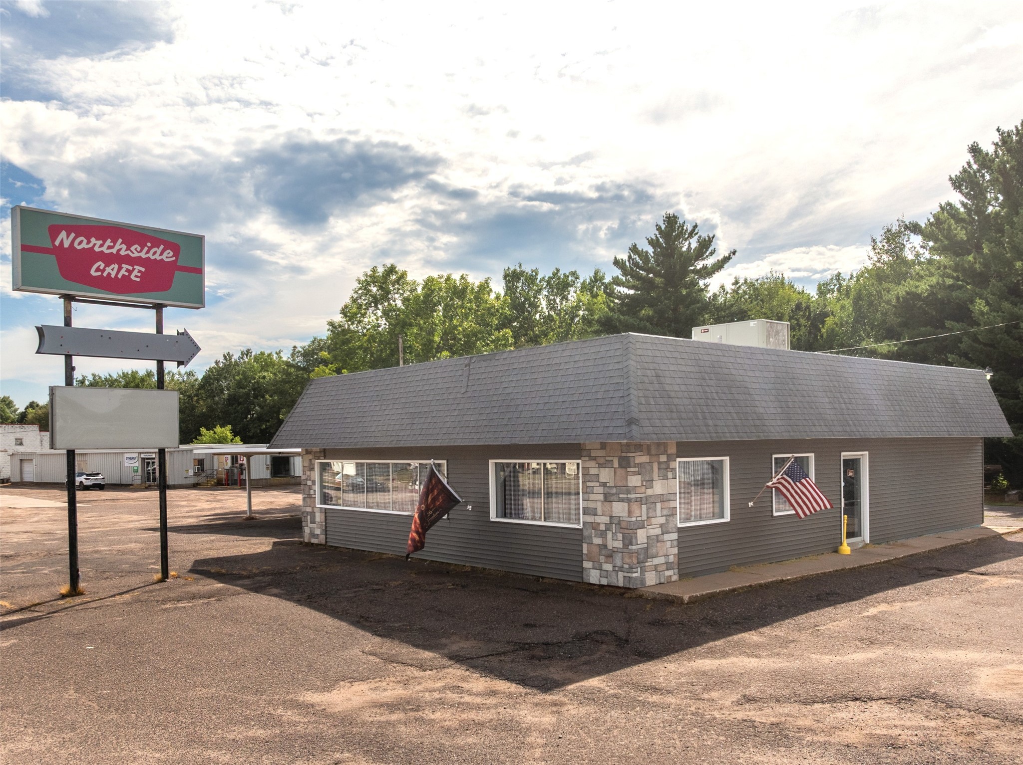 930 Haugen Avenue Property Photo 1