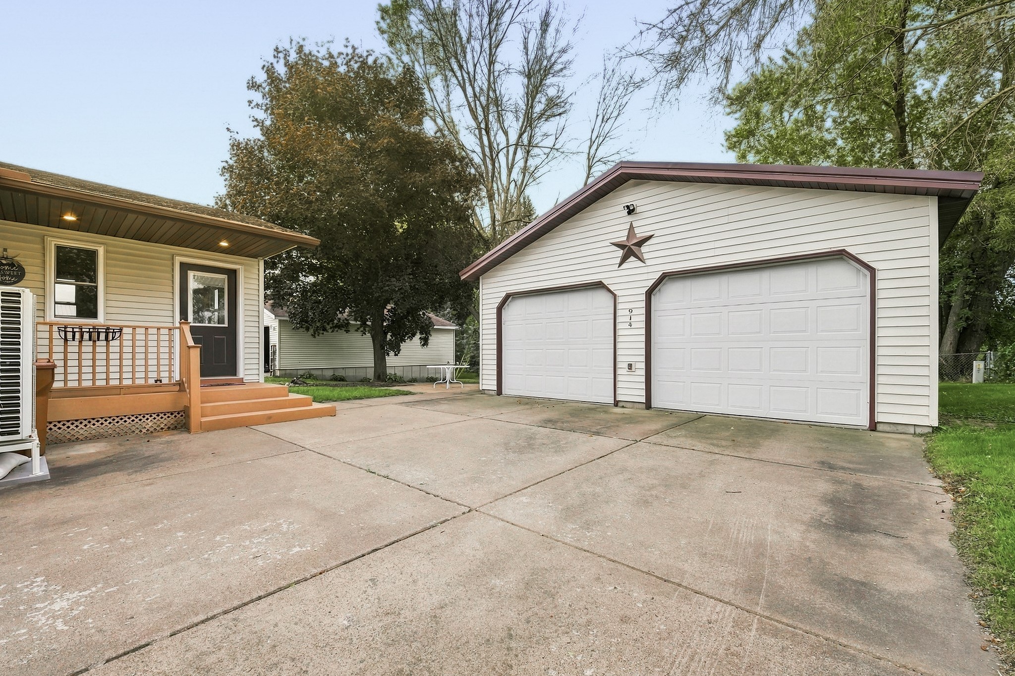 914 21st Avenue Property Photo 2
