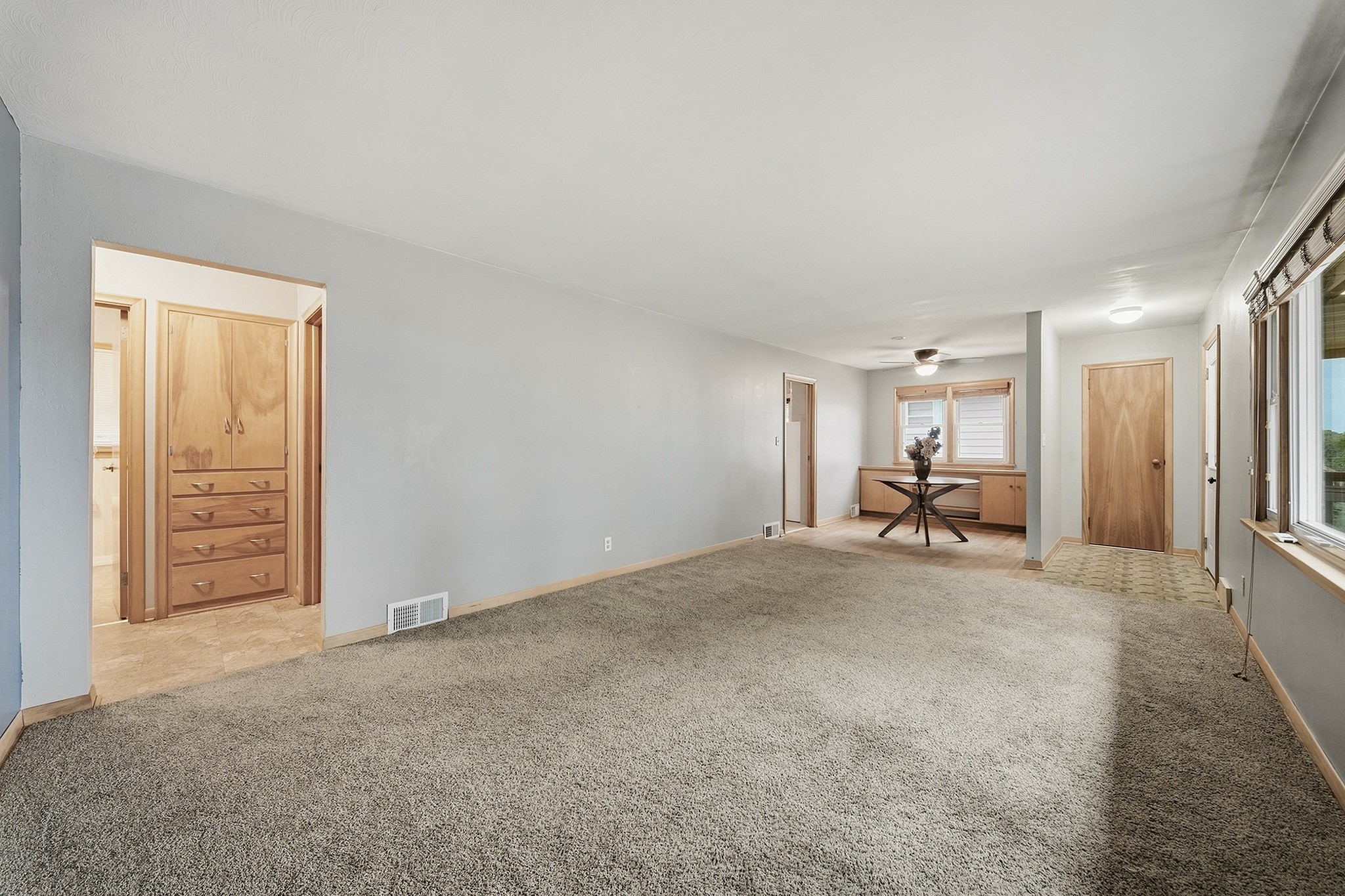 914 21st Avenue Property Photo 3