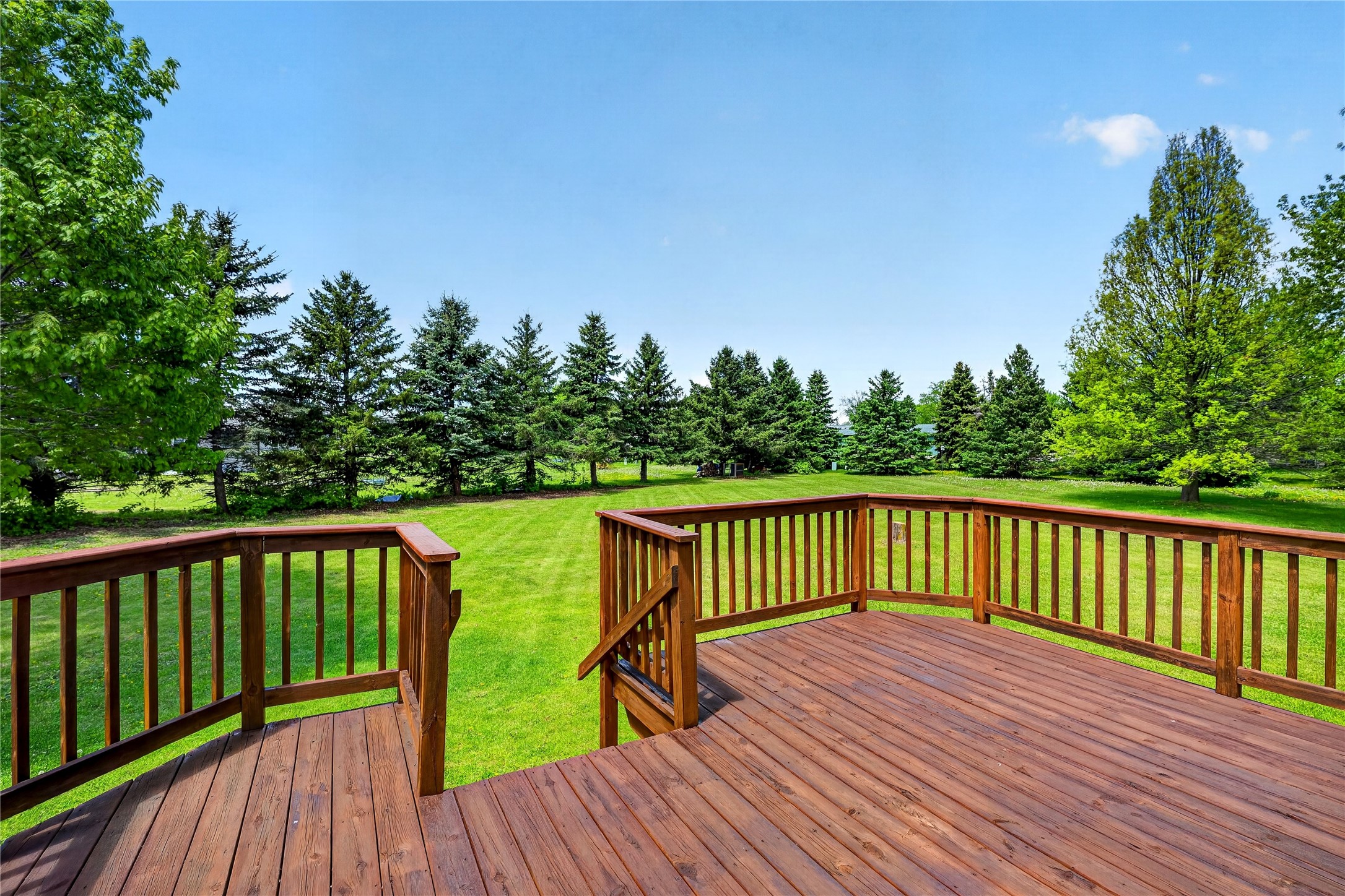 300 Carrie Circle Property Photo 7