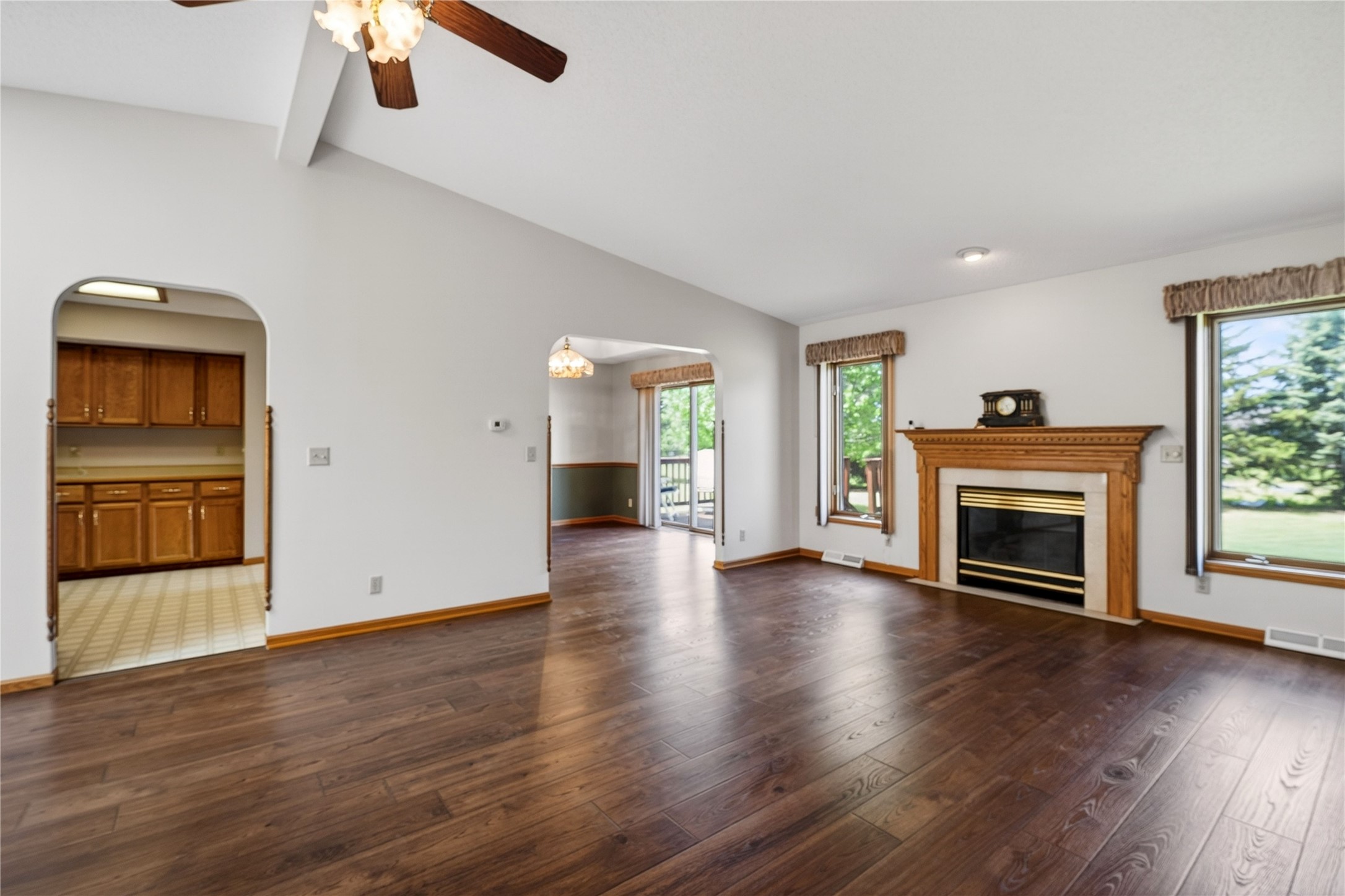 300 Carrie Circle Property Photo 11