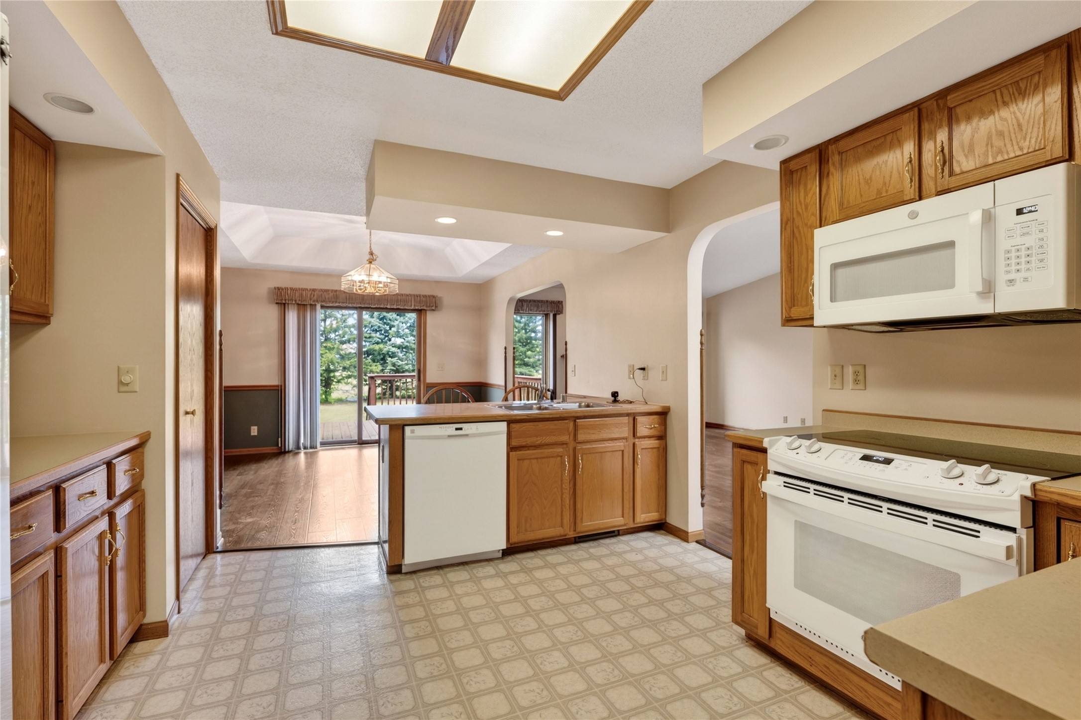 300 Carrie Circle Property Photo 18
