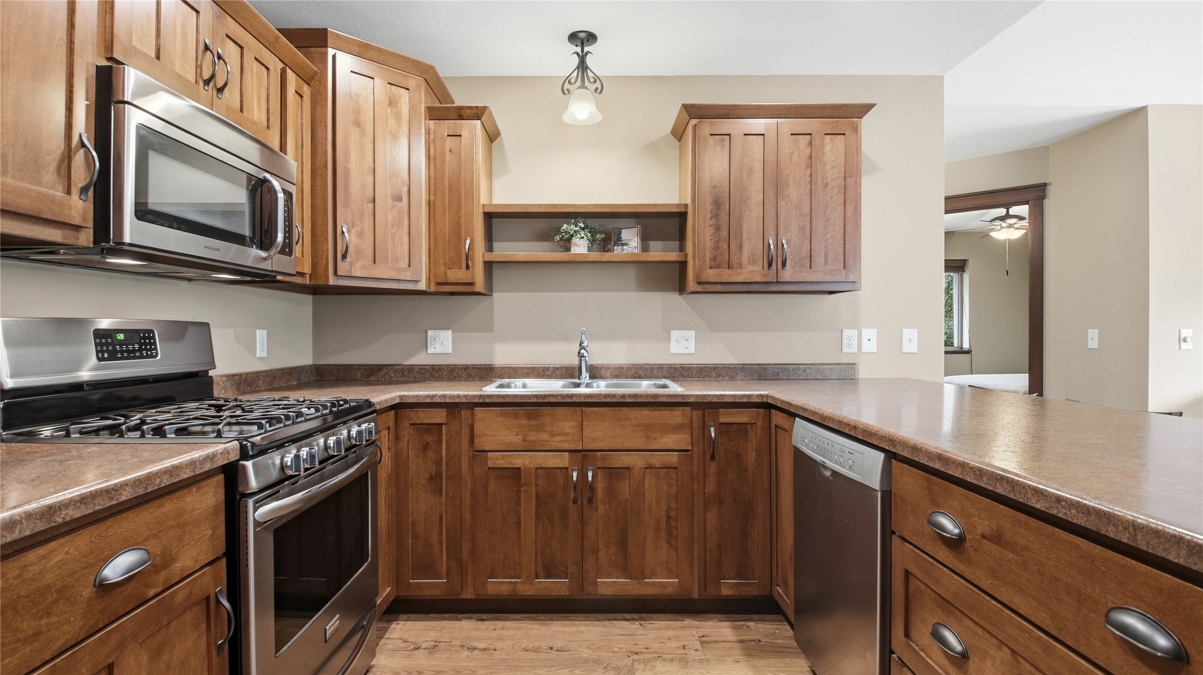 2808 Swallowtail Court Property Photo 4