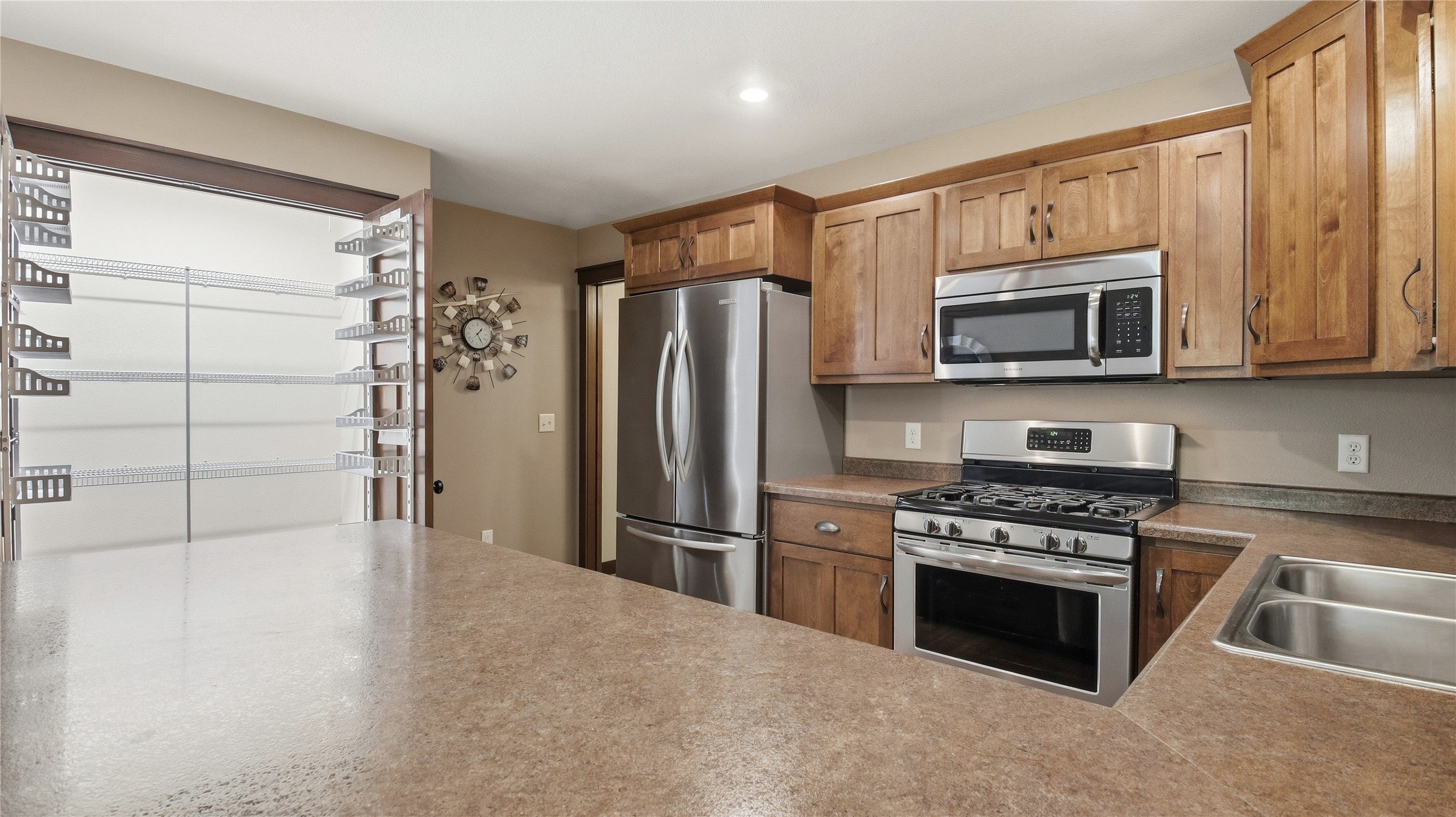 2808 Swallowtail Court Property Photo 5