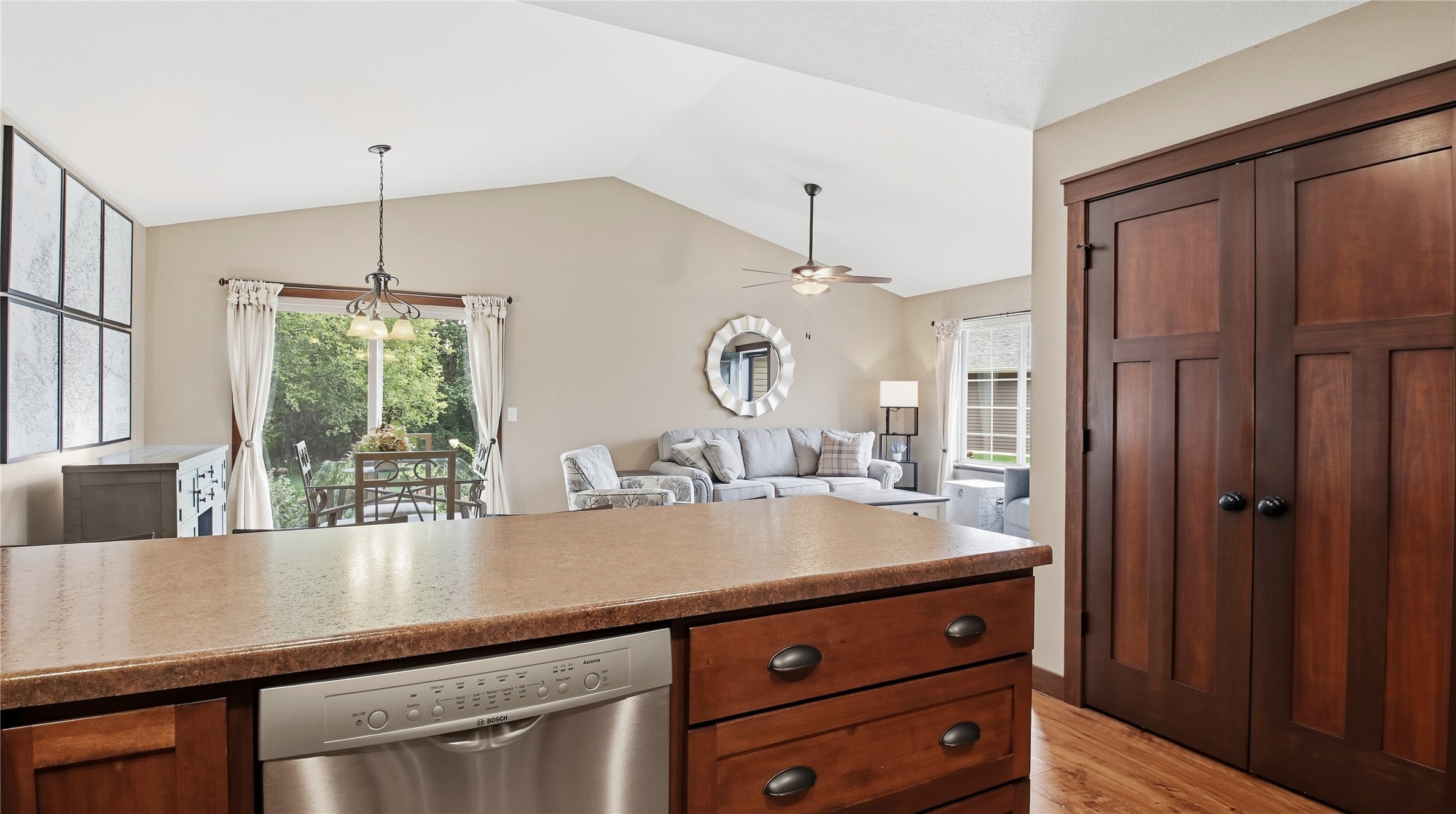 2808 Swallowtail Court Property Photo 7