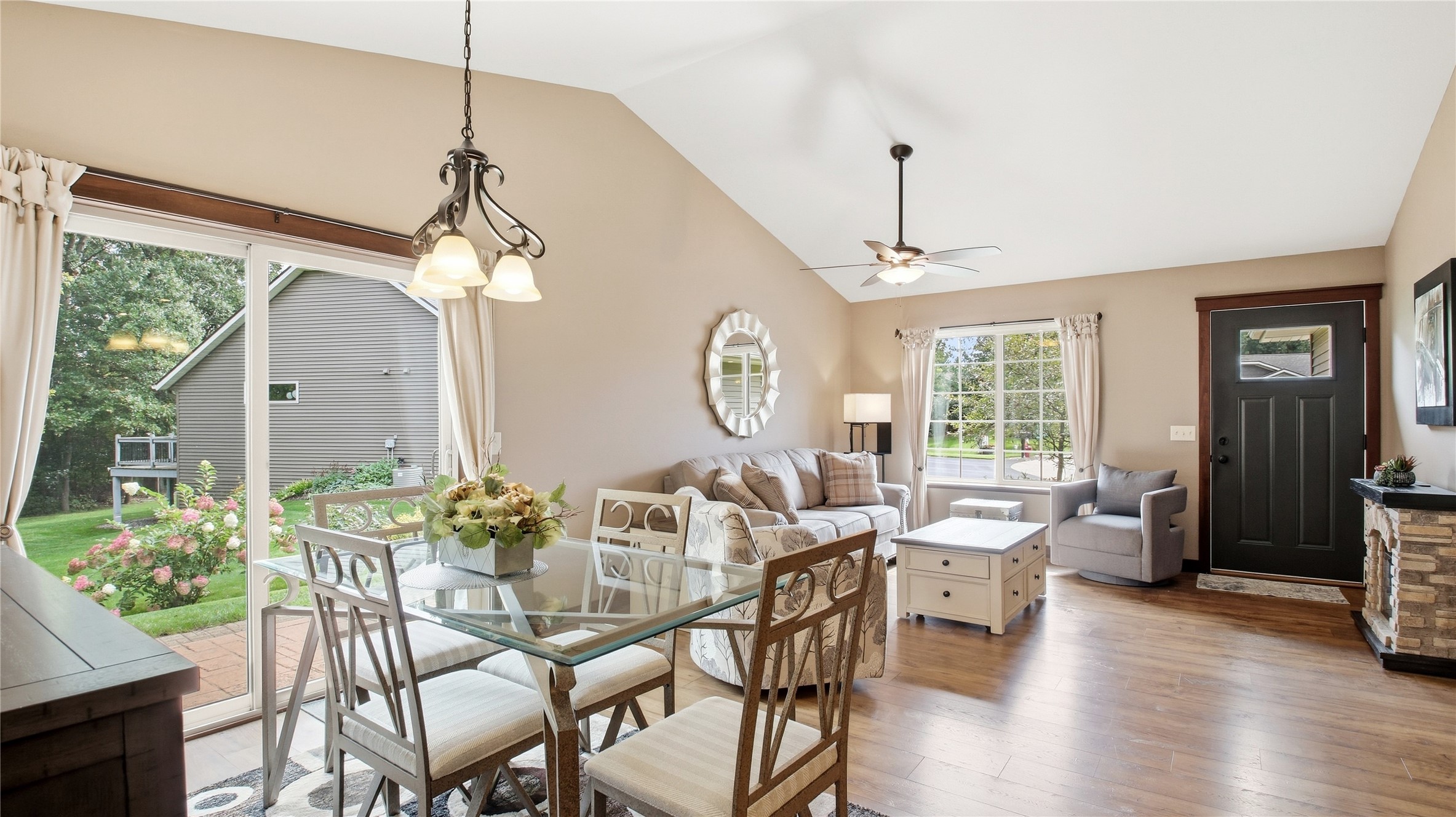 2808 Swallowtail Court Property Photo 11