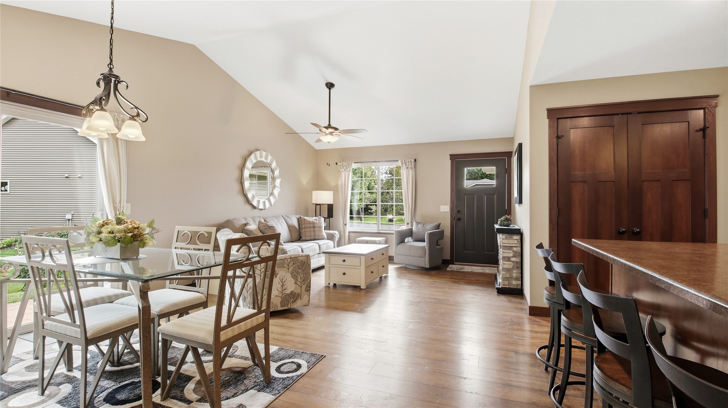 2808 Swallowtail Court Property Photo 12