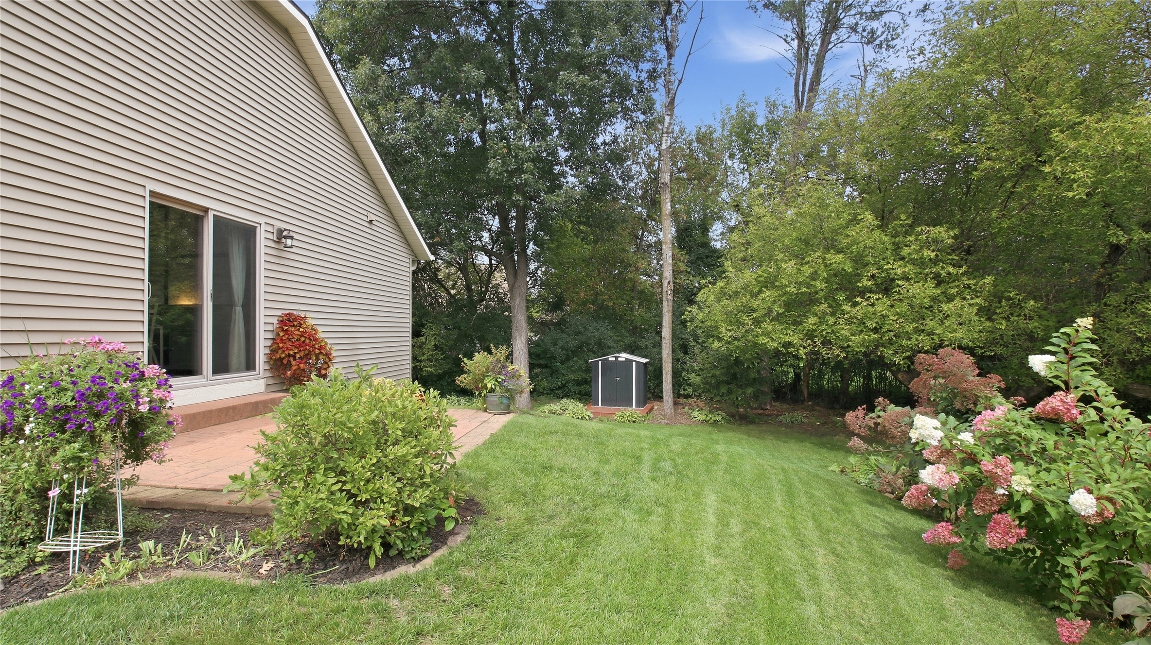 2808 Swallowtail Court Property Photo 35