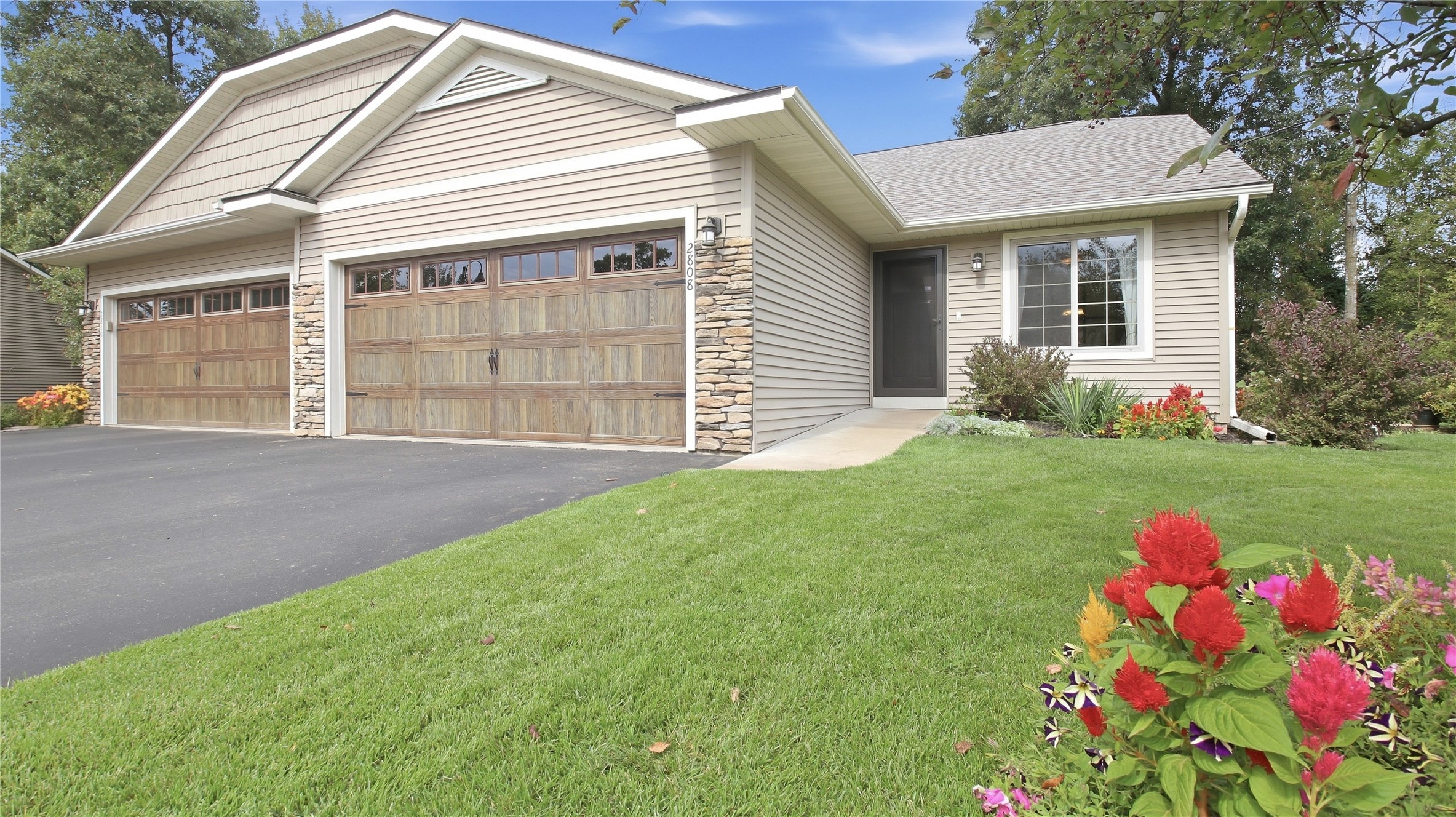 2808 Swallowtail Court Property Photo 38