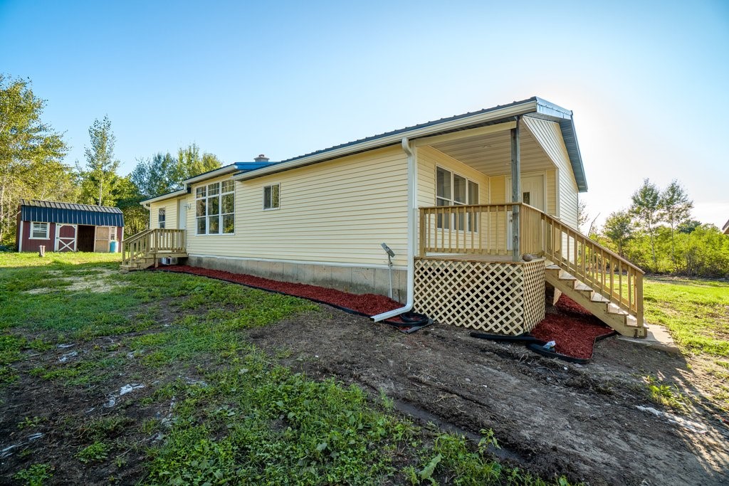 2569 12 3/4 Avenue Property Photo 29