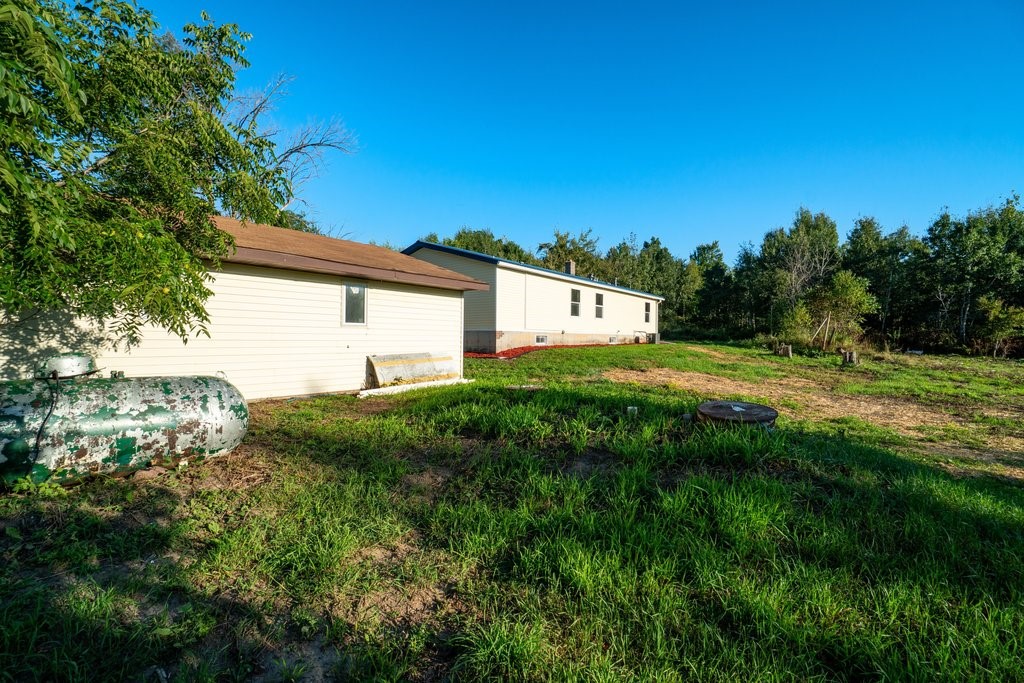 2569 12 3/4 Avenue Property Photo 32