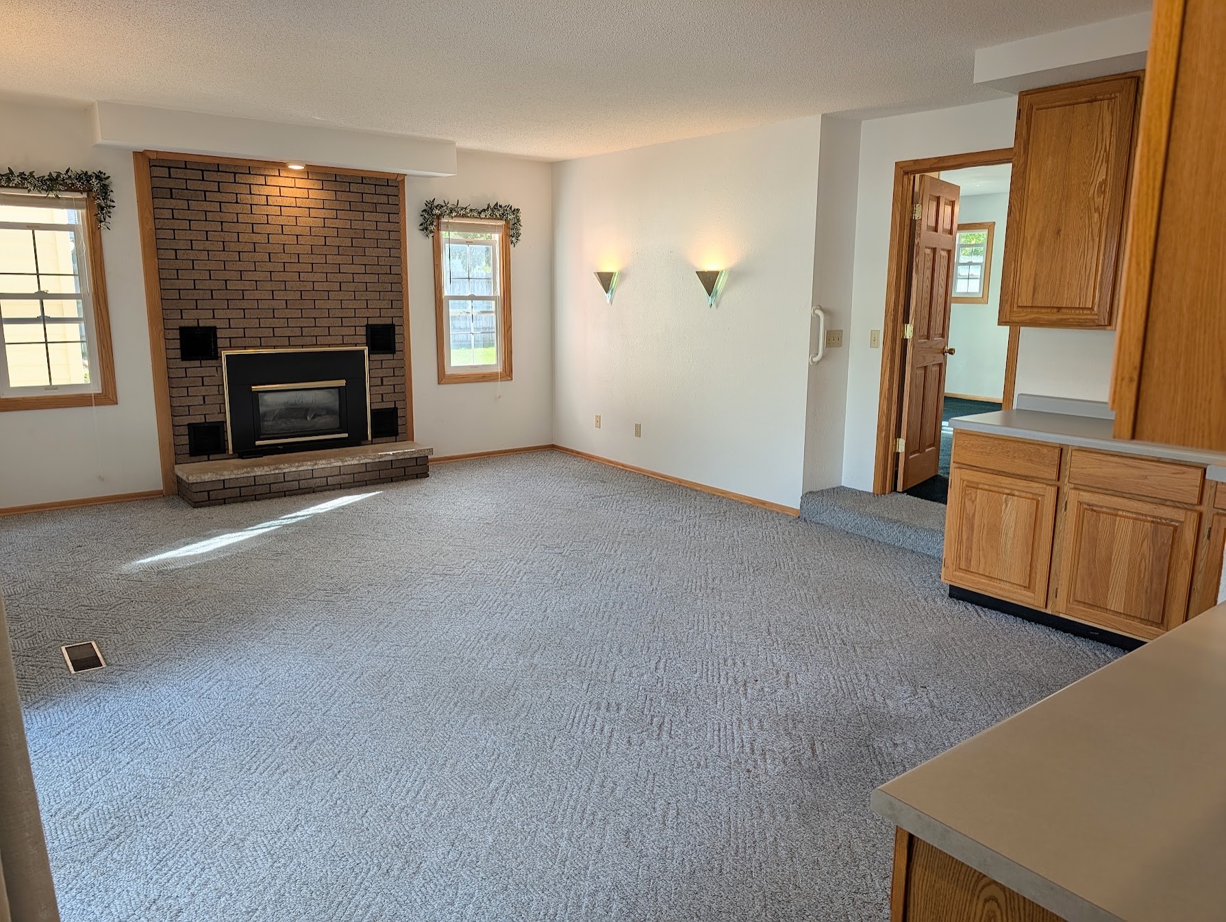 3119 Leslie Lane Property Photo 23