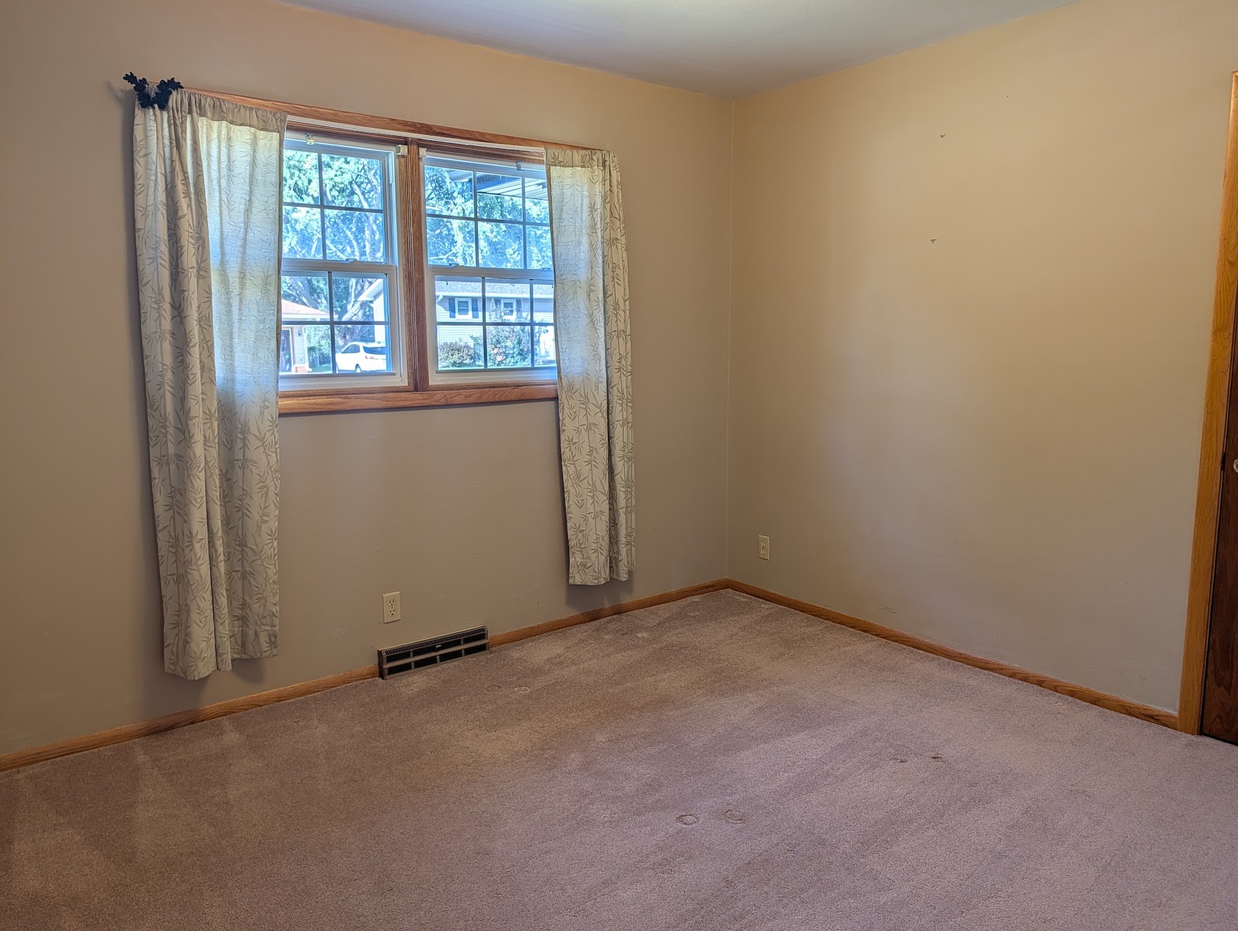 3119 Leslie Lane Property Photo 28
