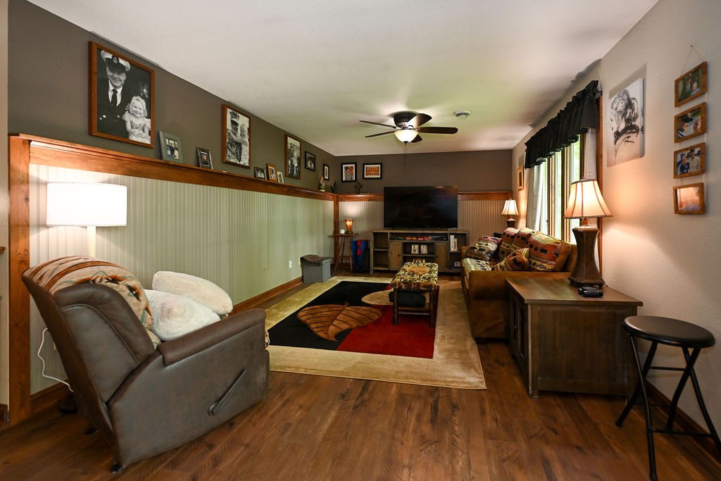15506 W Holly Lake Lane Property Photo 17