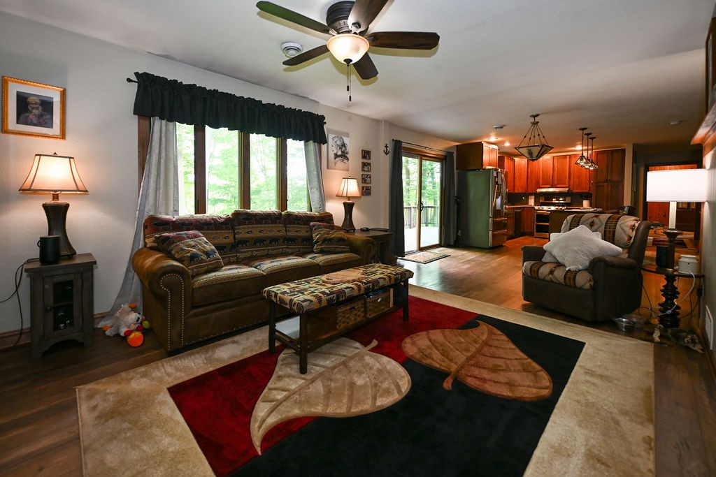 15506 W Holly Lake Lane Property Photo 18