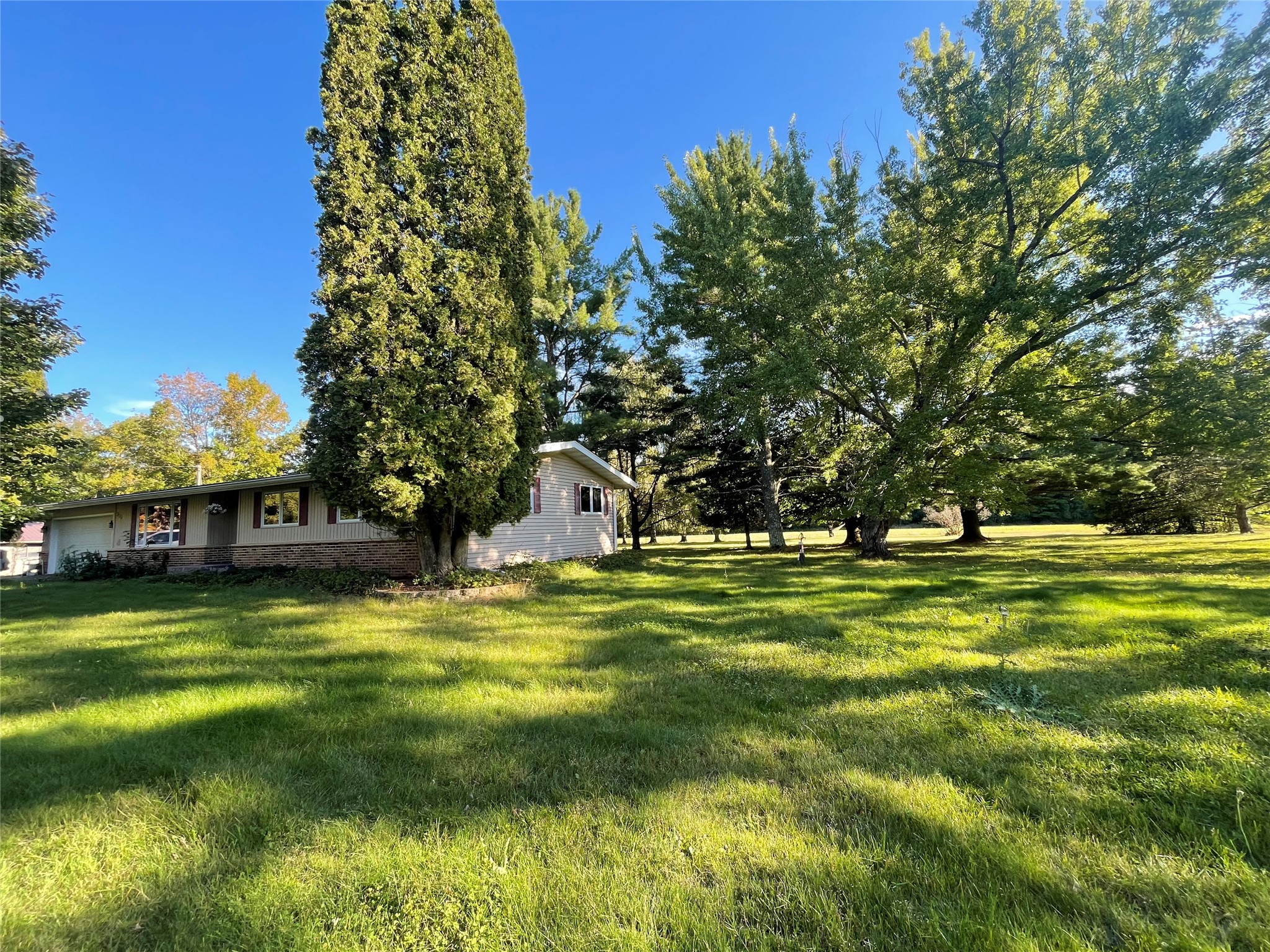 611 Maple Avenue Property Photo 5