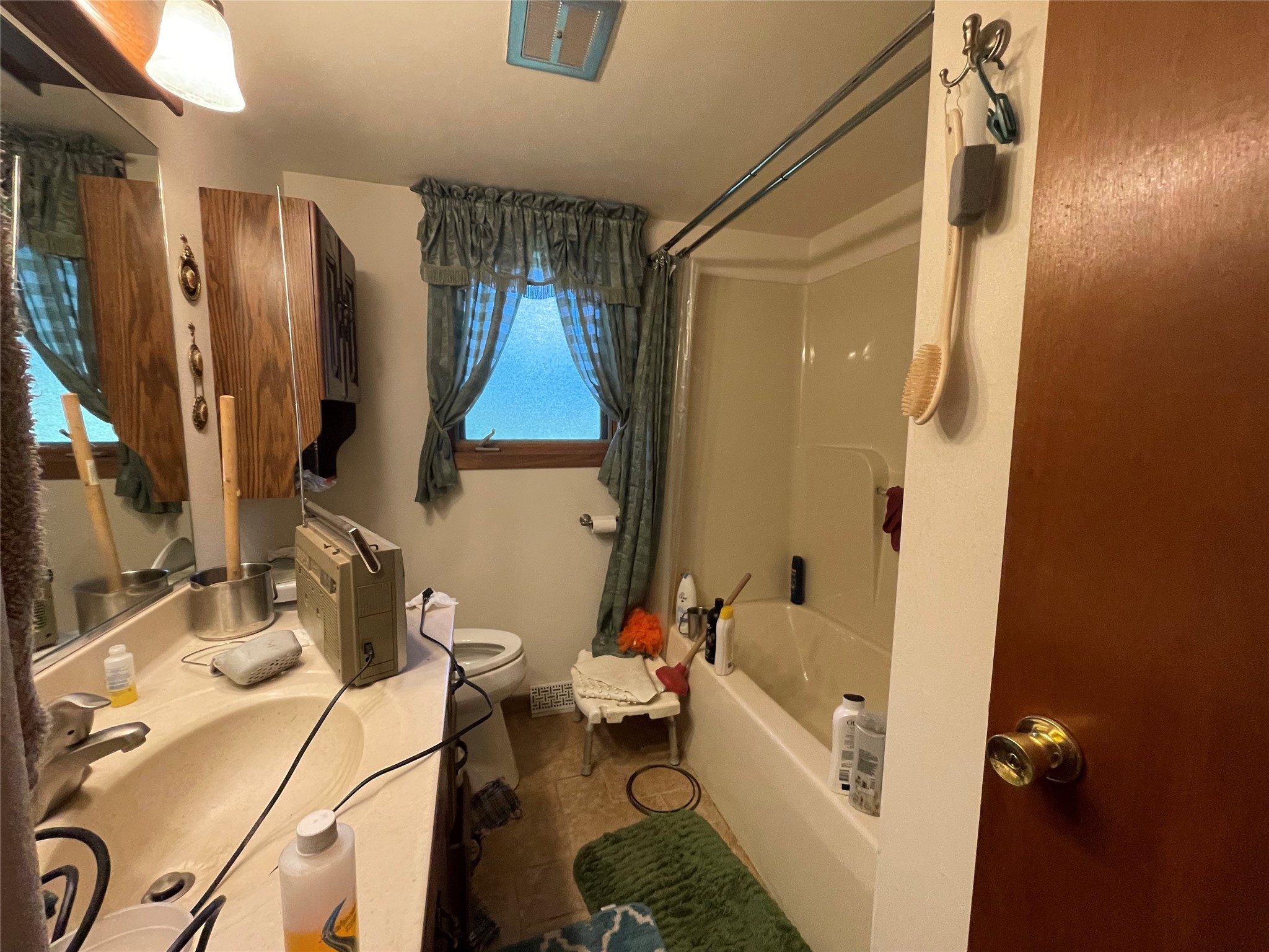 611 Maple Avenue Property Photo 21