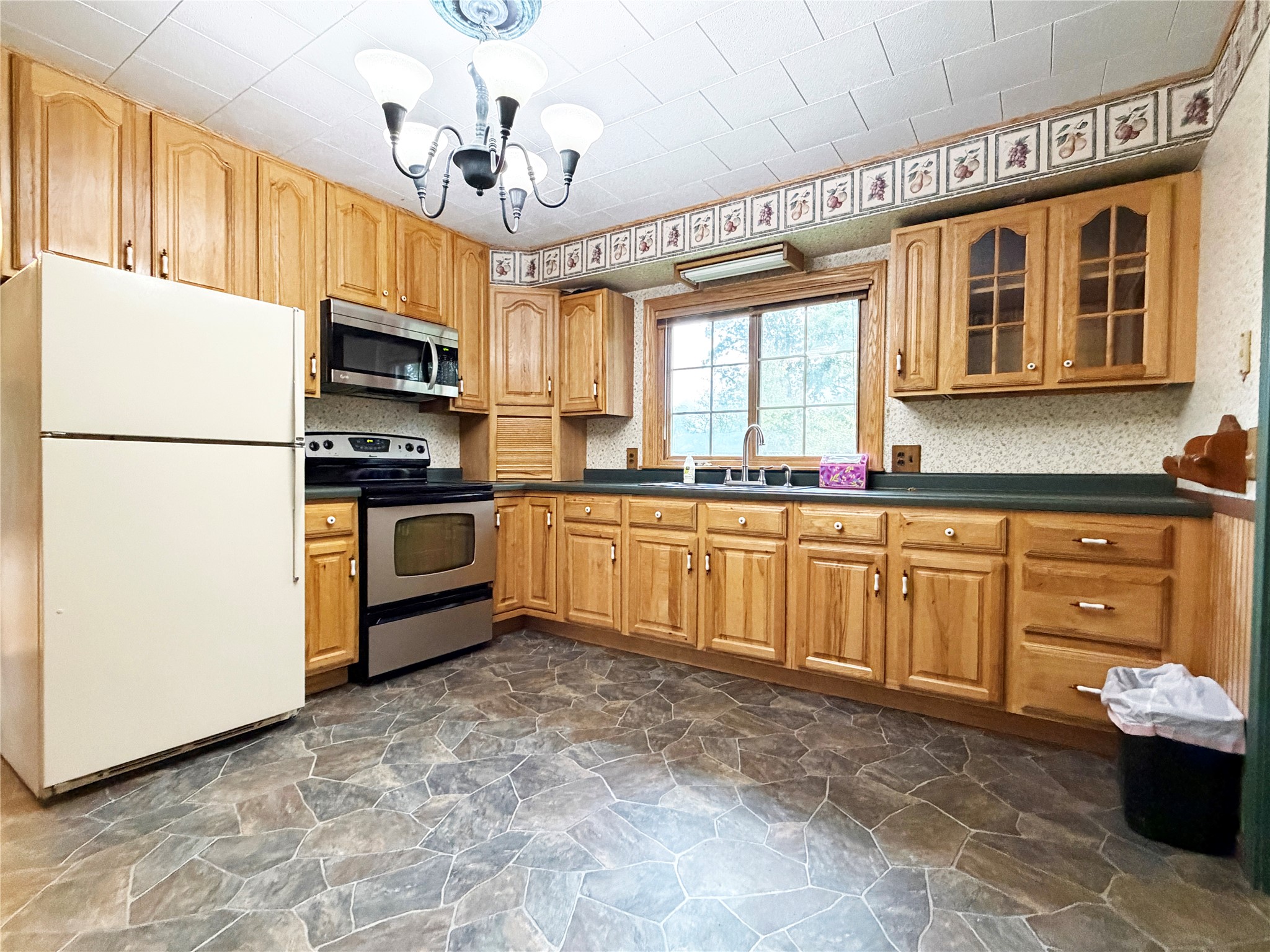 505 S Mill Street Property Photo 4